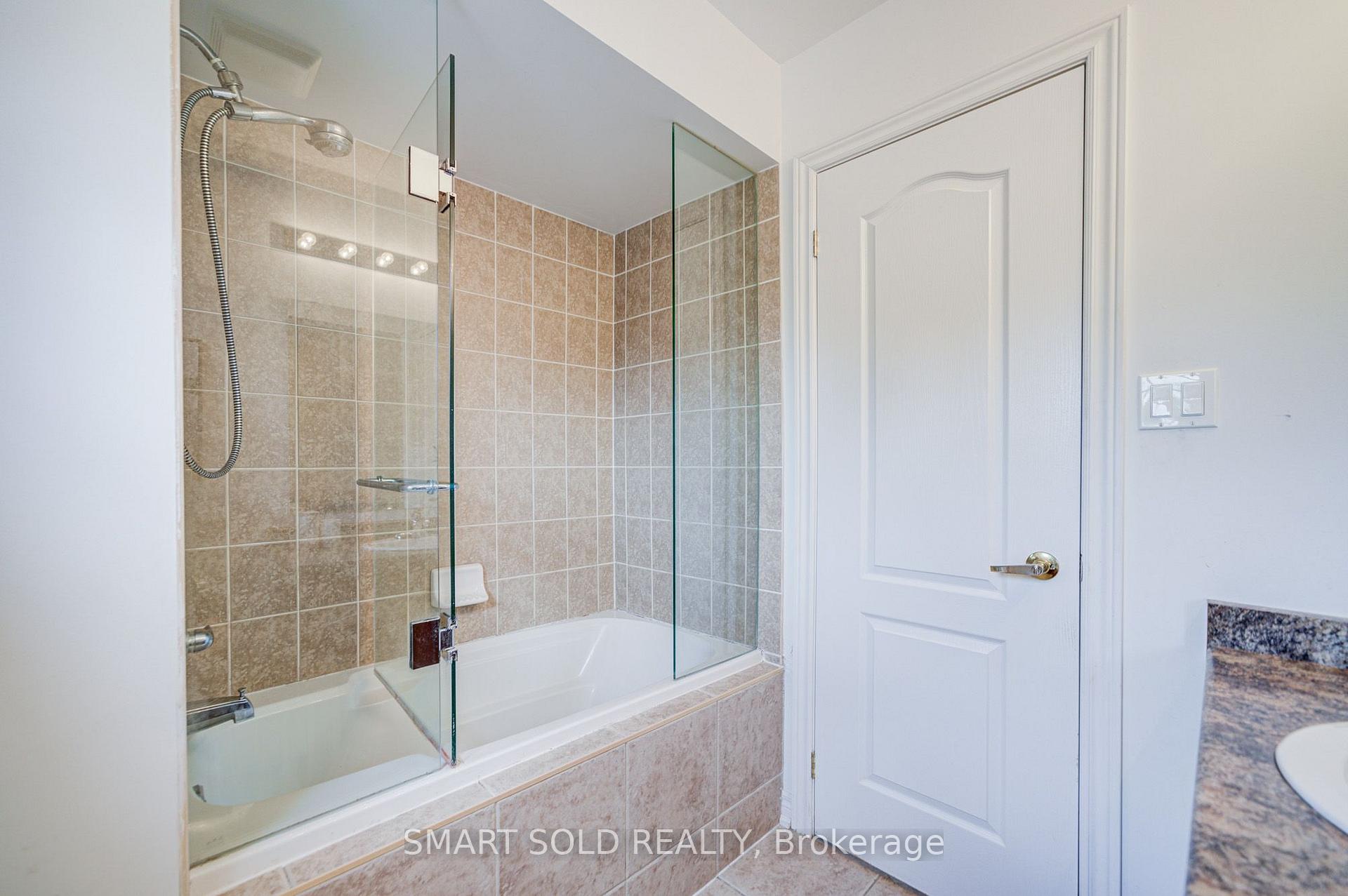 Photo 50 of 34 Jacobi Court, Vaughan, Patterson — HOMEH