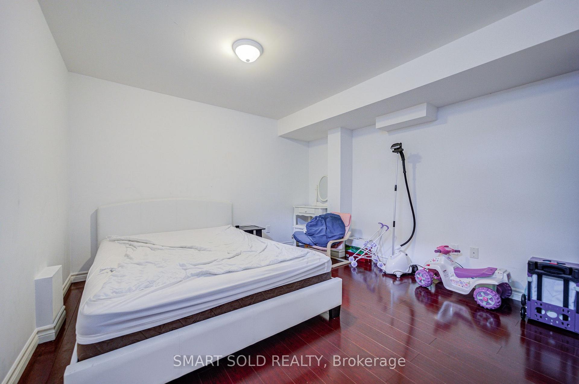 Photo 42 of 34 Jacobi Court, Vaughan, Patterson — HOMEH