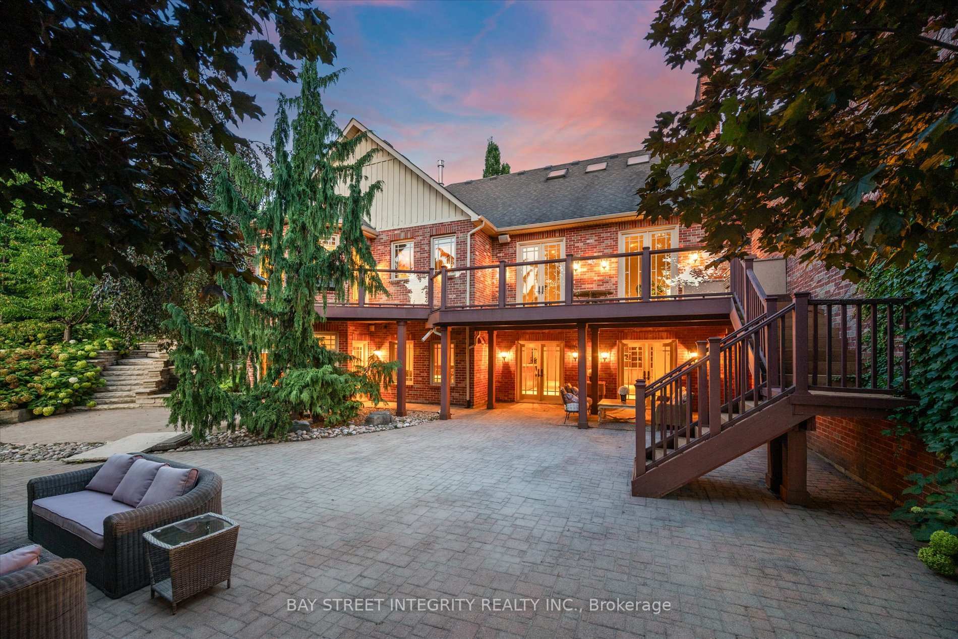 Photo 4 of 12 Alm Court, Aurora, Aurora Estates — HOMEH
