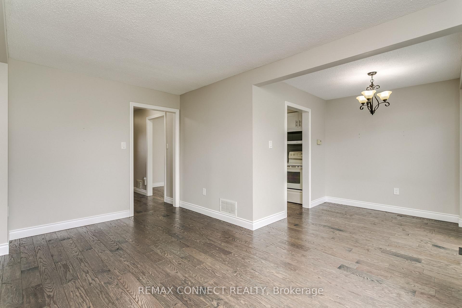 Photo 6 of 15 Kennedy Drive, Clarington, Courtice — HOMEH