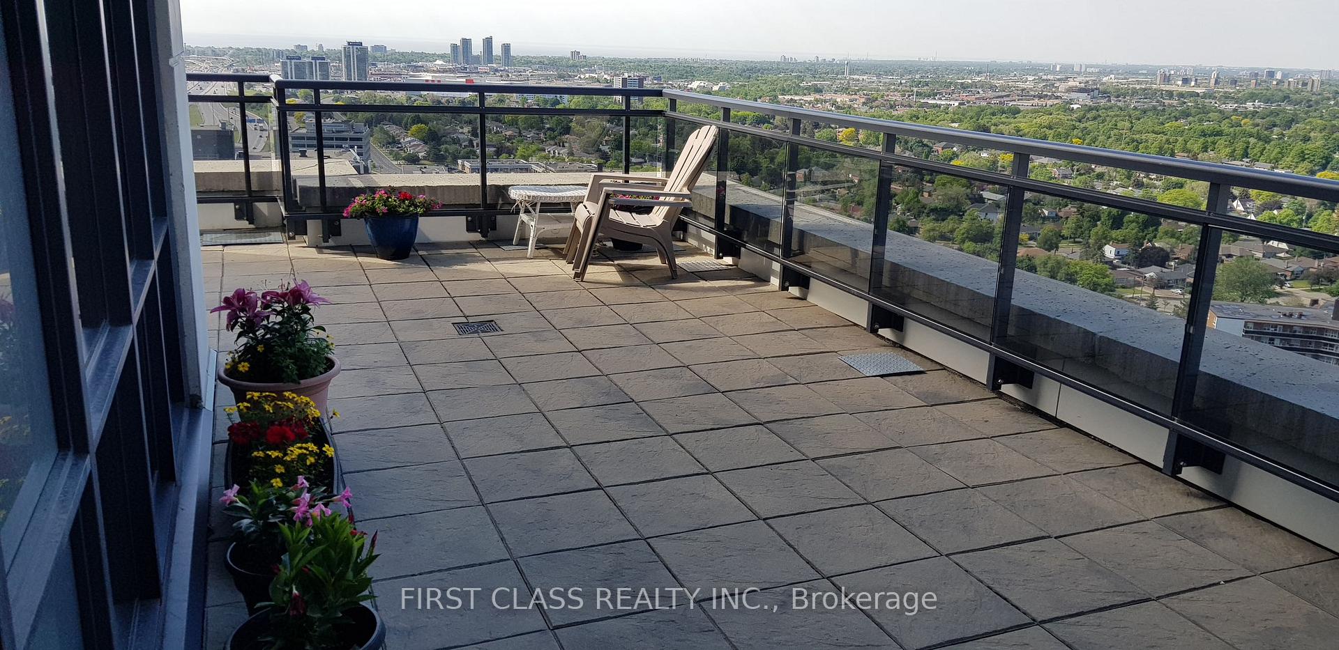 Photo 10 of Unit 2309A, 6 Eva Road, Etobicoke, Etobicoke West Mall — HOMEH