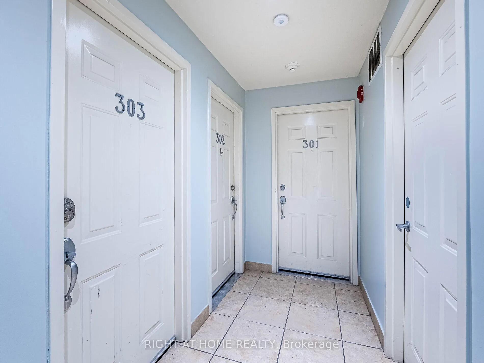 Photo 11 of Unit 302, 283 King Street E, Hamilton, Beasley — HOMEH