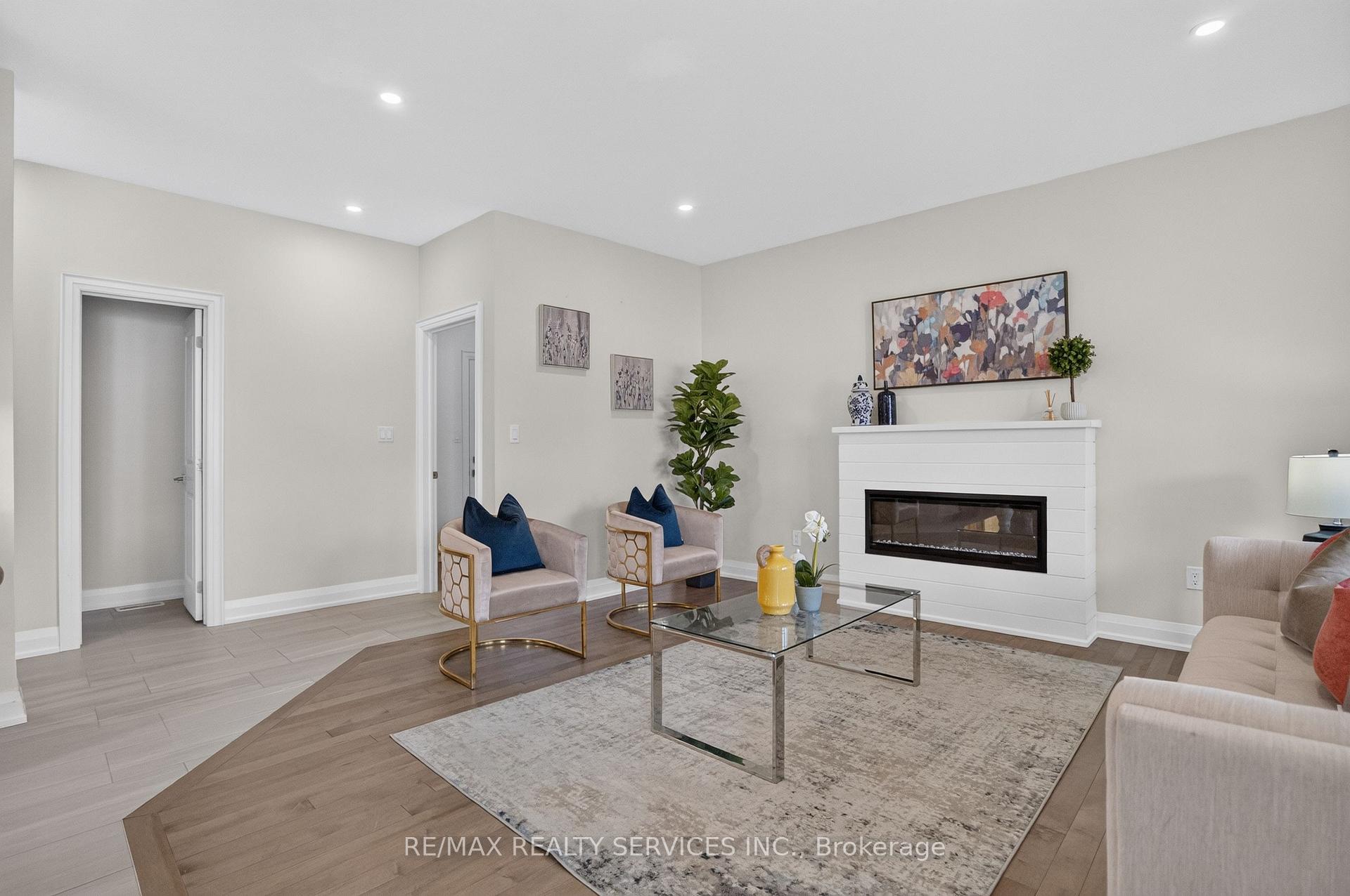 Photo 21 of 138 Woodberry Crescent, Woolwich, Elmira — HOMEH