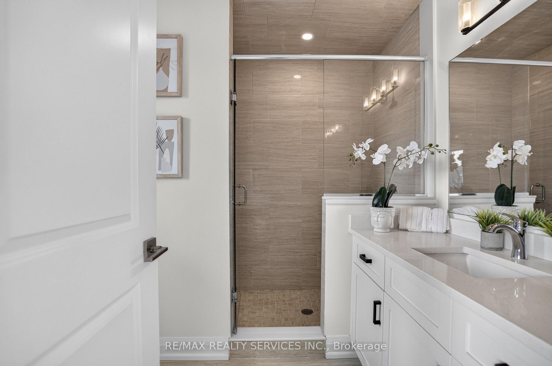 Photo 35 of 138 Woodberry Crescent, Woolwich, Elmira — HOMEH