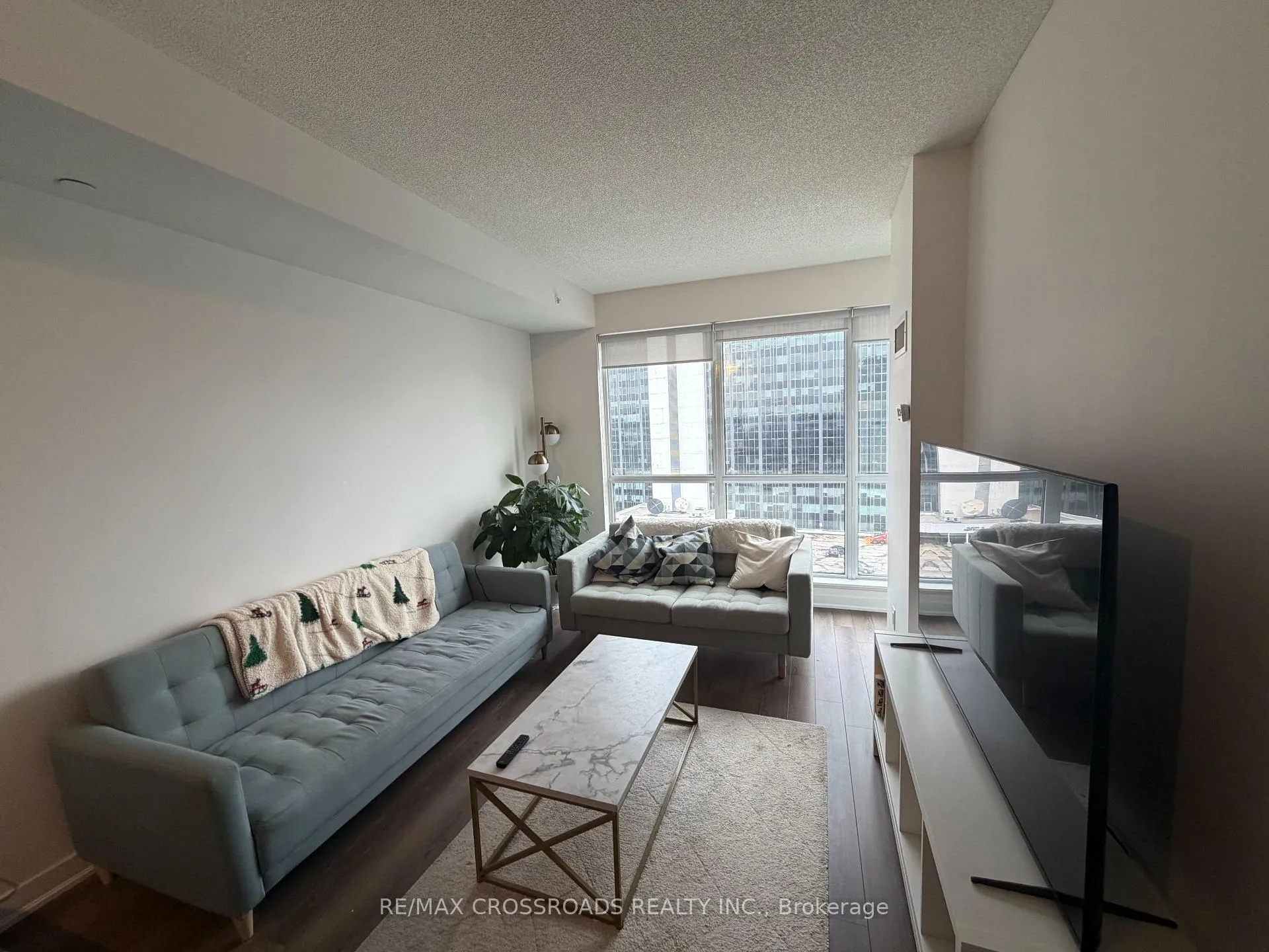 Photo 3 of Unit 1211, 60 Berwick Avenue, Toronto, Yonge-Eglinton — HOMEH
