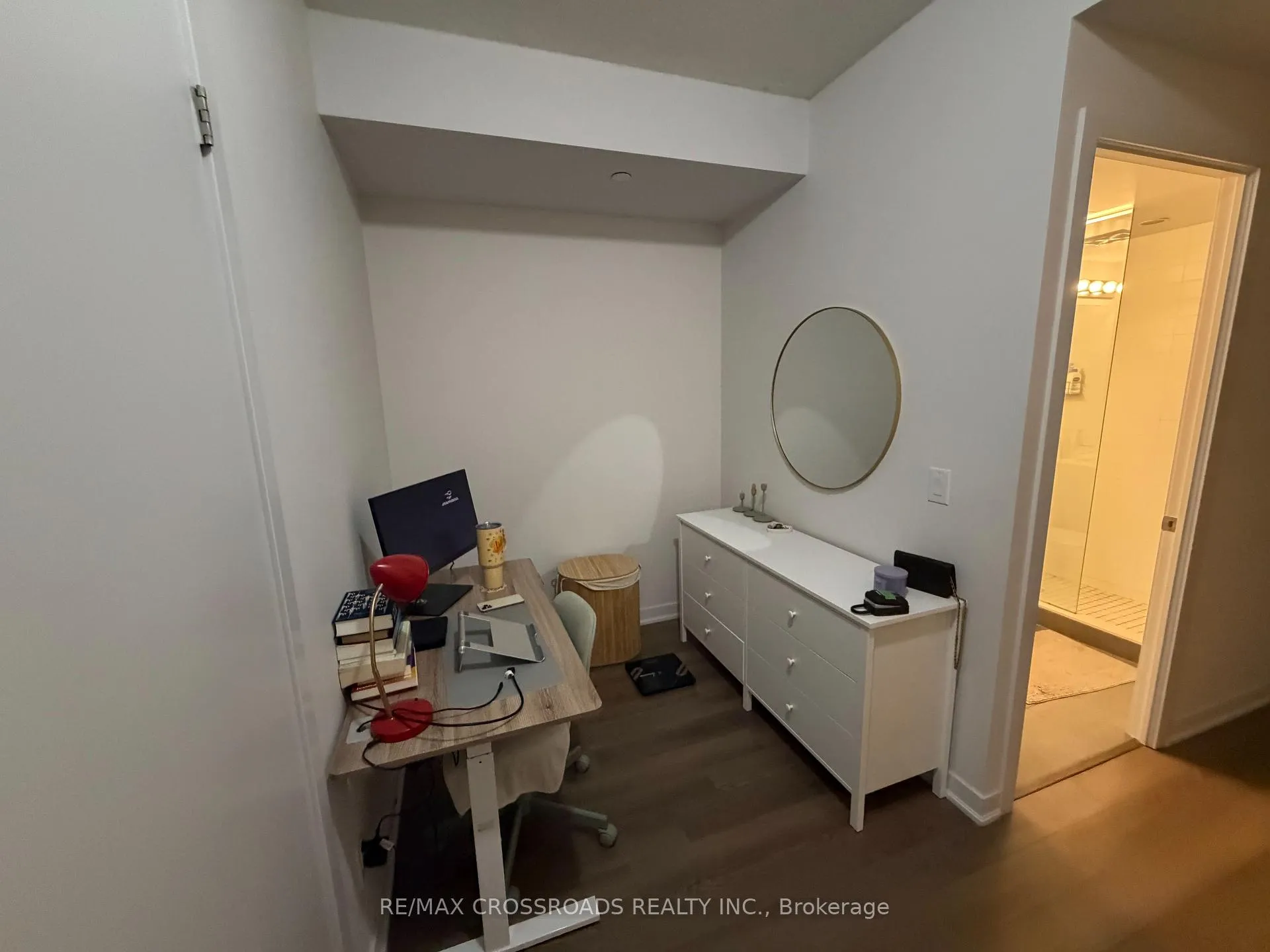 Photo 5 of Unit 1211, 60 Berwick Avenue, Toronto, Yonge-Eglinton — HOMEH