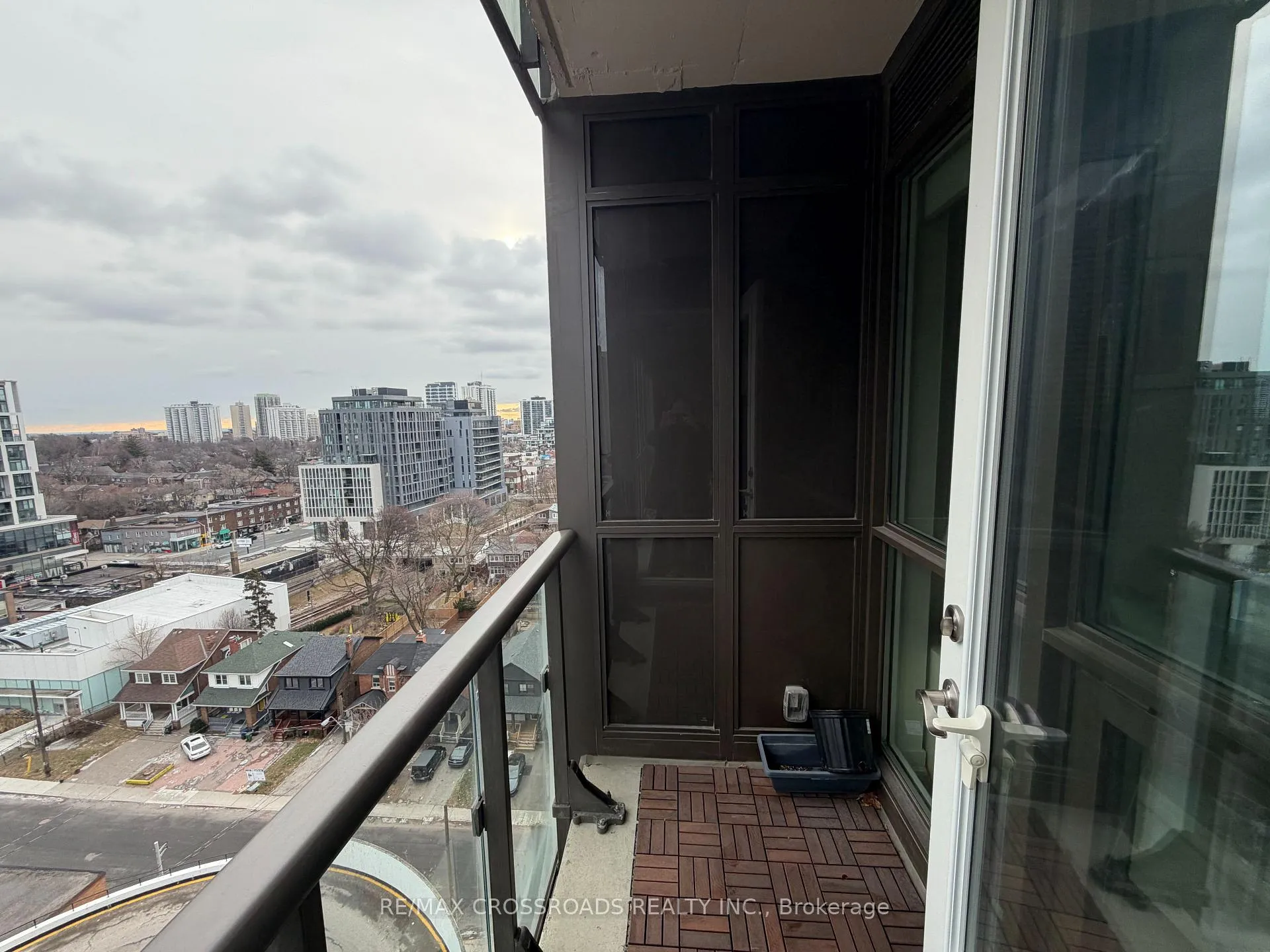 Photo 8 of Unit 1211, 60 Berwick Avenue, Toronto, Yonge-Eglinton — HOMEH