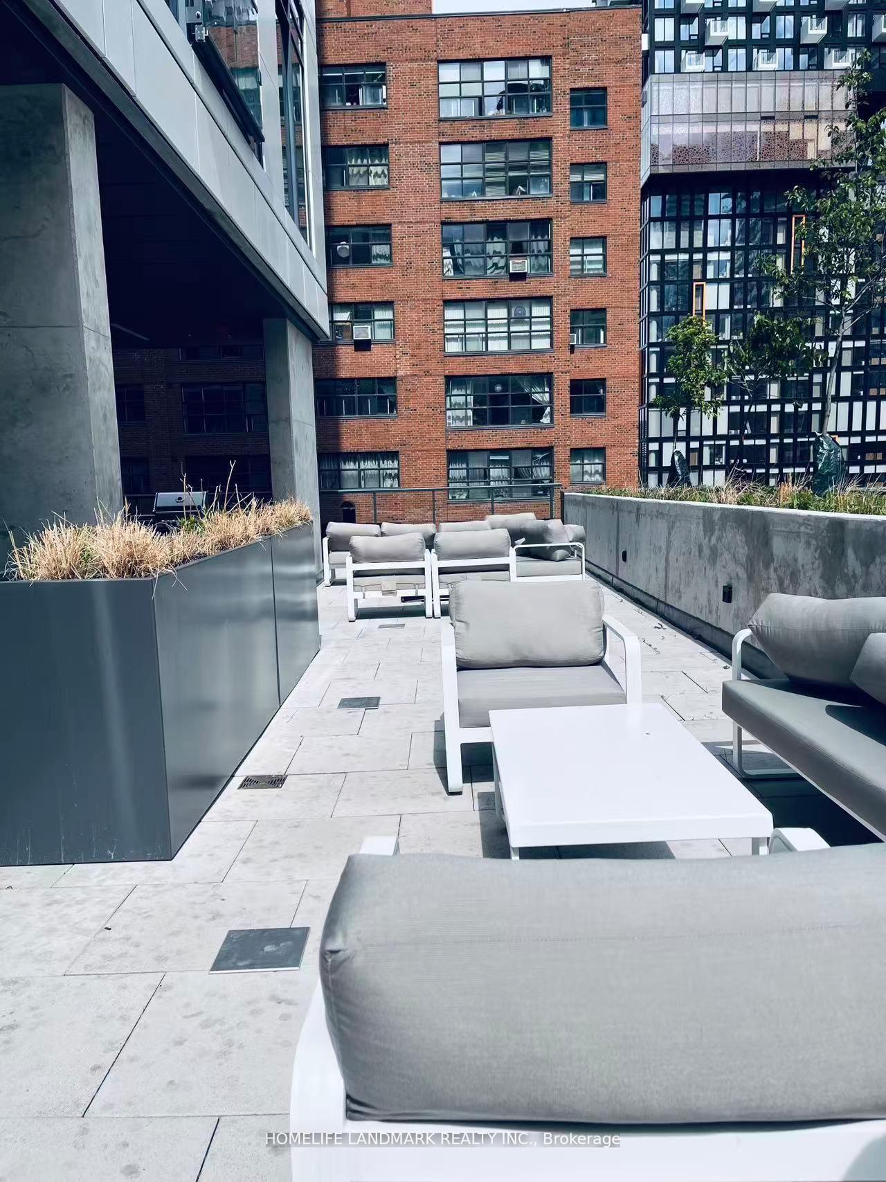 Photo 8 of Unit 1307, 65 Mutual Street, Toronto, Church-Yonge Corridor — HOMEH