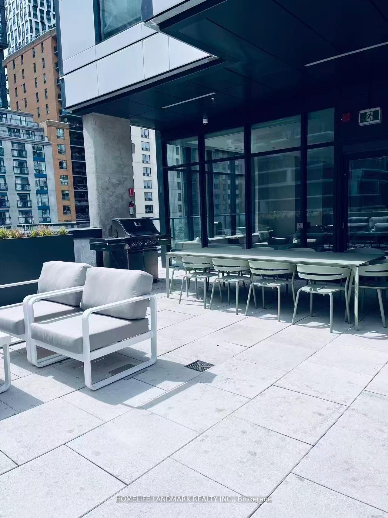 Photo 9 of Unit 1307, 65 Mutual Street, Toronto, Church-Yonge Corridor — HOMEH