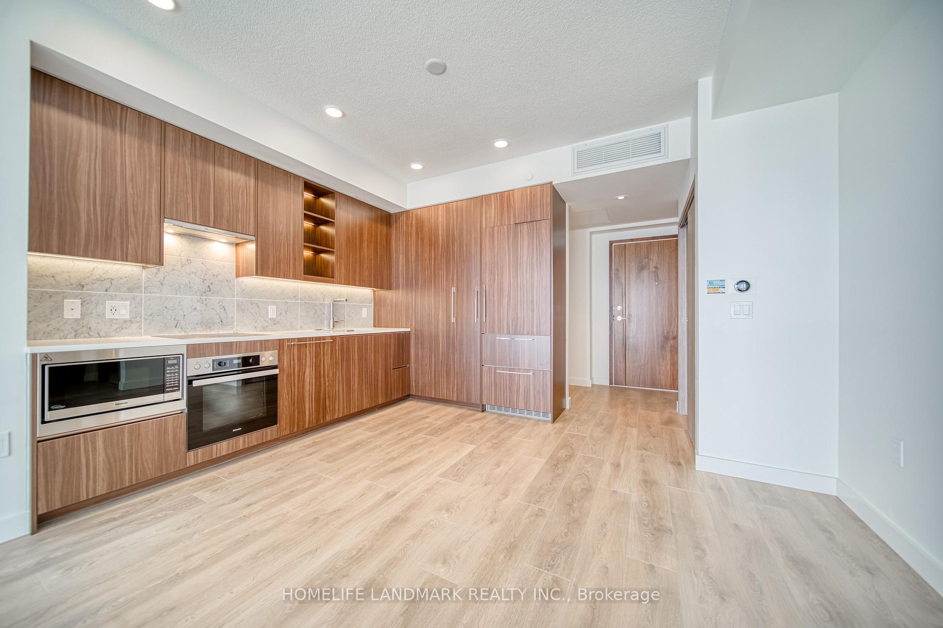 Photo 10 of Unit 2809, 85 Mcmahon Drive, North York, Bayview Village — HOMEH