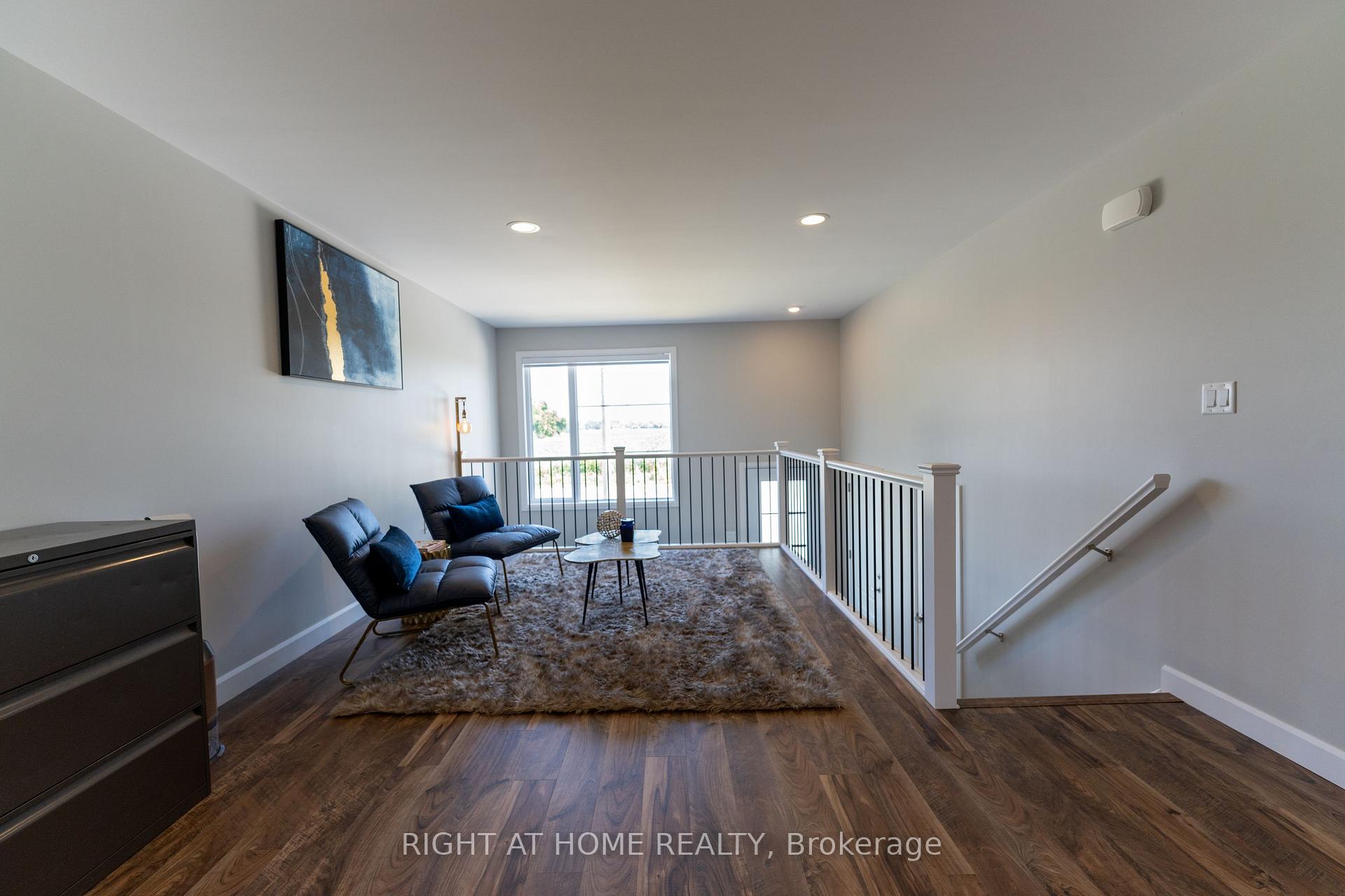 Photo 4 of 115 Howard Road, Chatham-Kent, Chatham — HOMEH