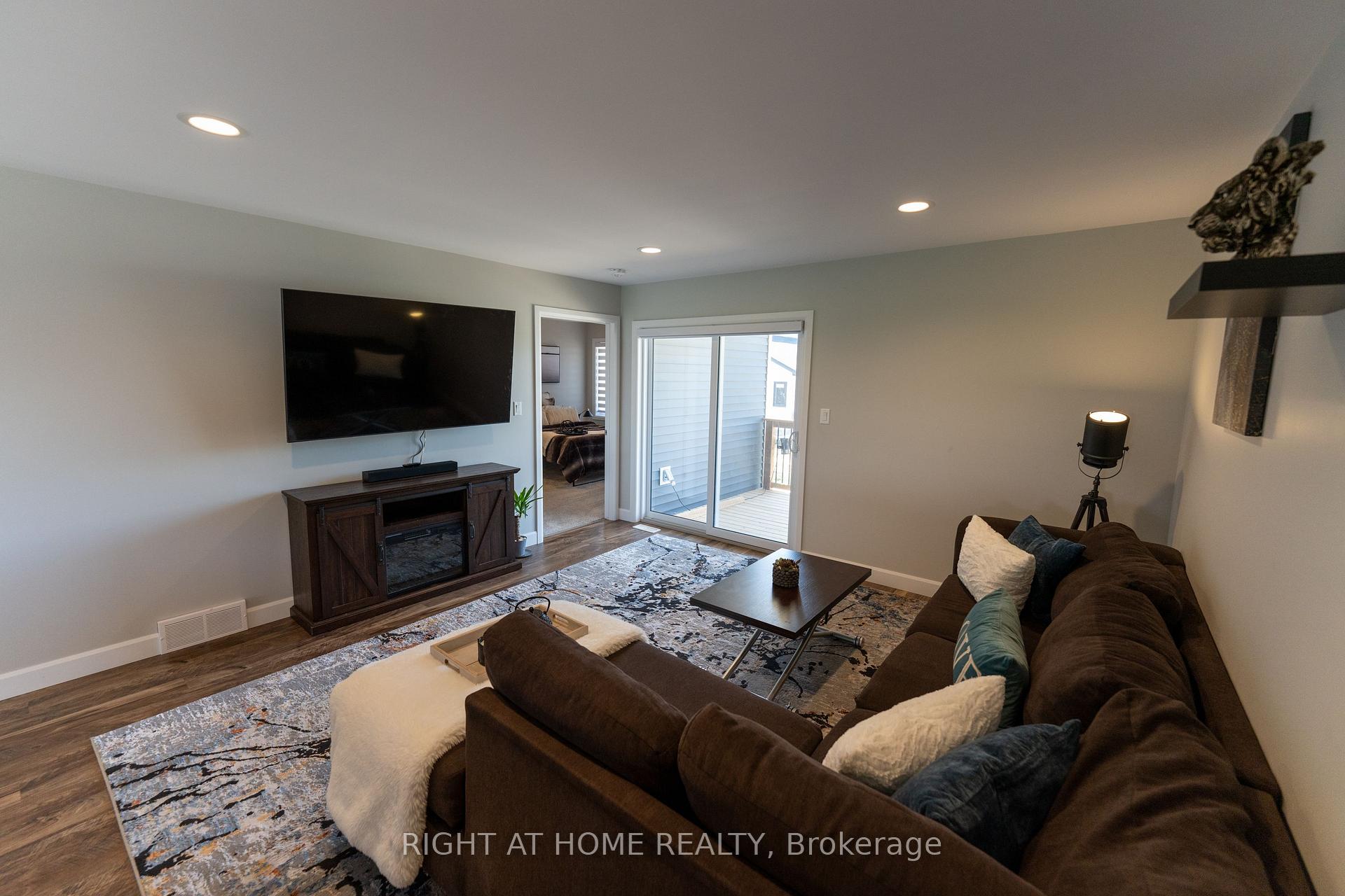 Photo 10 of 115 Howard Road, Chatham-Kent, Chatham — HOMEH