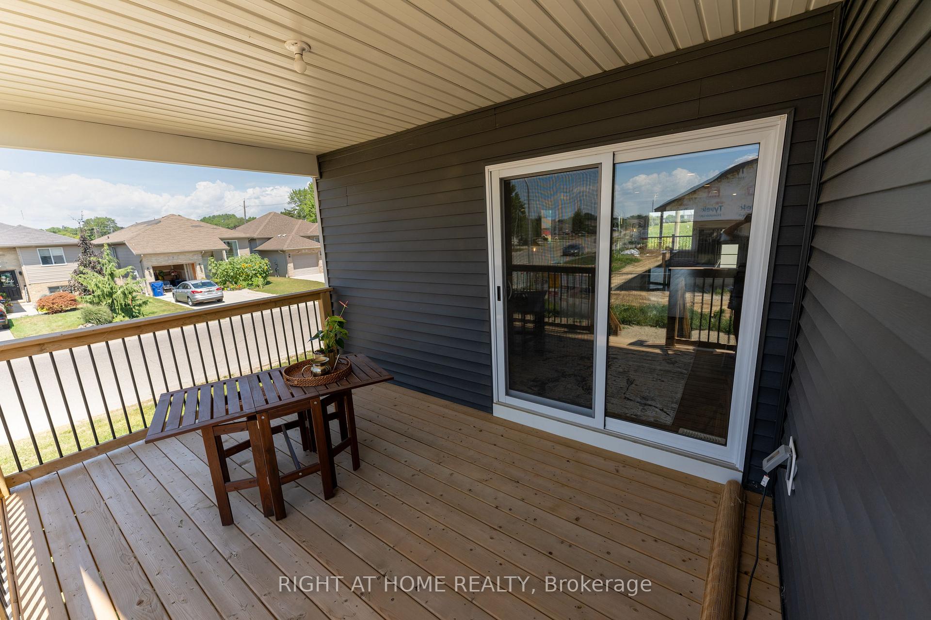 Photo 17 of 115 Howard Road, Chatham-Kent, Chatham — HOMEH