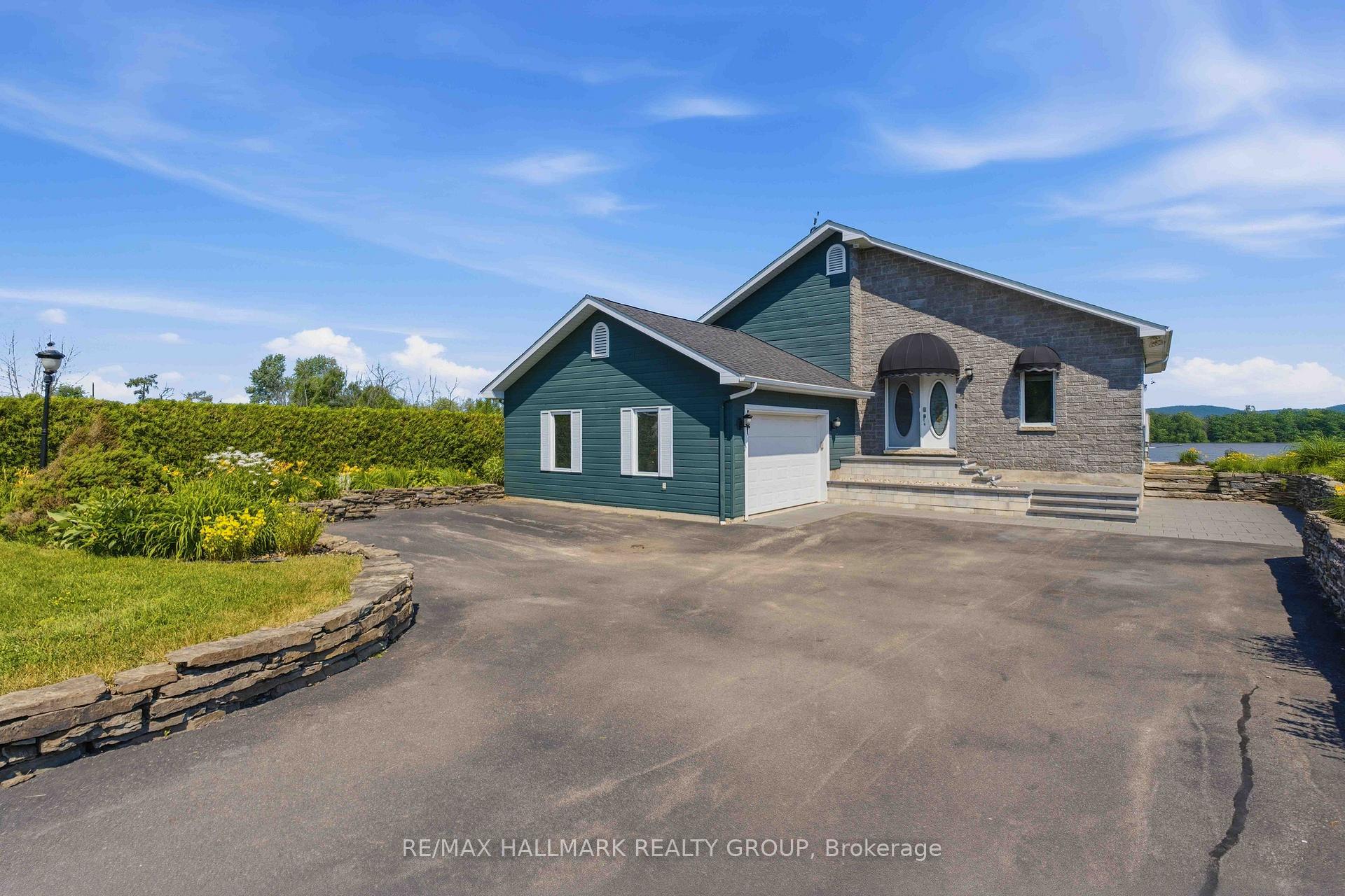 Photo 7 of 3020 Bay Road, Champlain, Champlain Twp — HOMEH