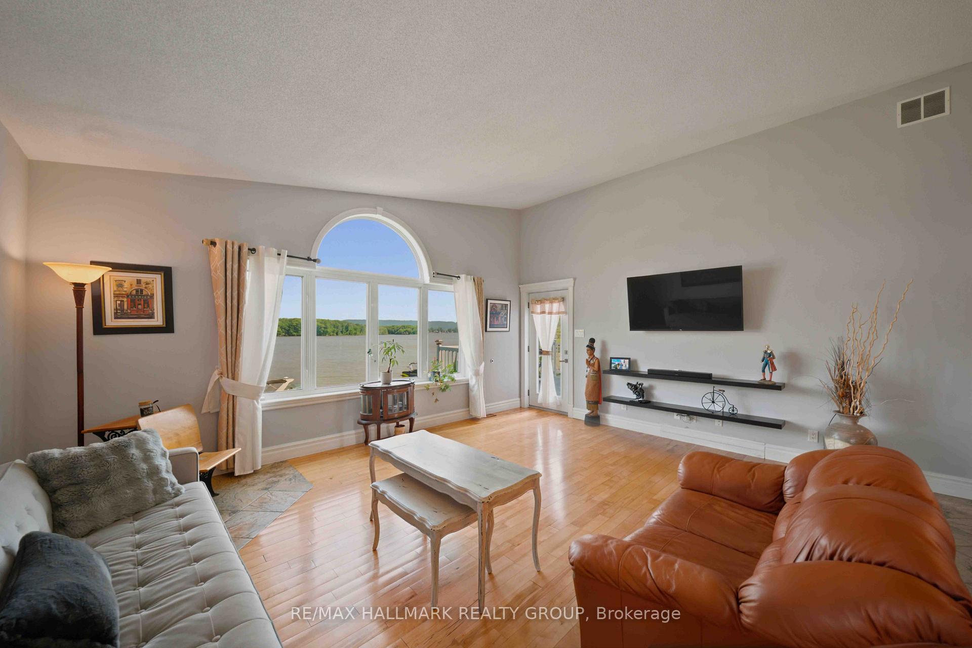 Photo 13 of 3020 Bay Road, Champlain, Champlain Twp — HOMEH