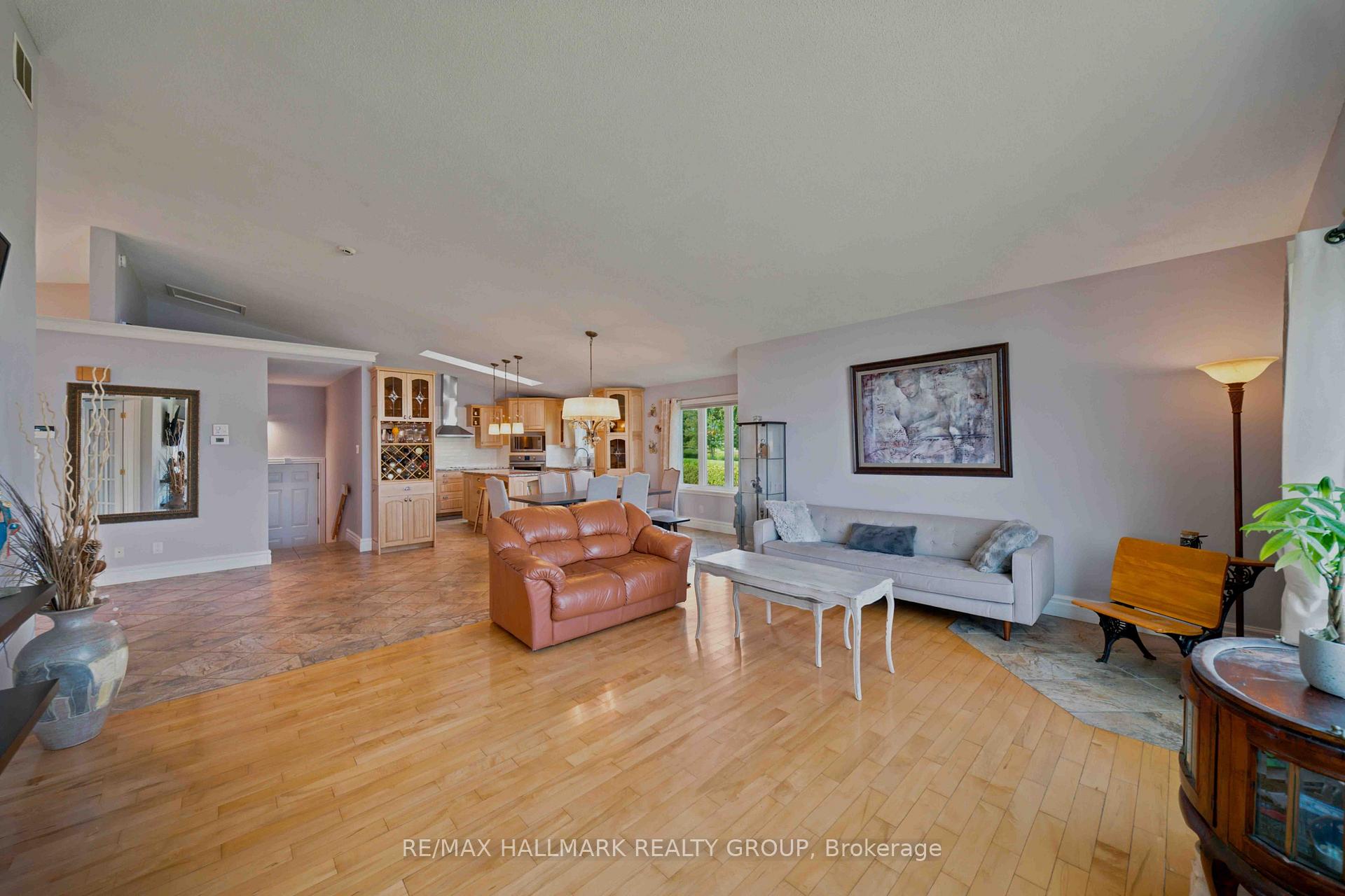 Photo 14 of 3020 Bay Road, Champlain, Champlain Twp — HOMEH