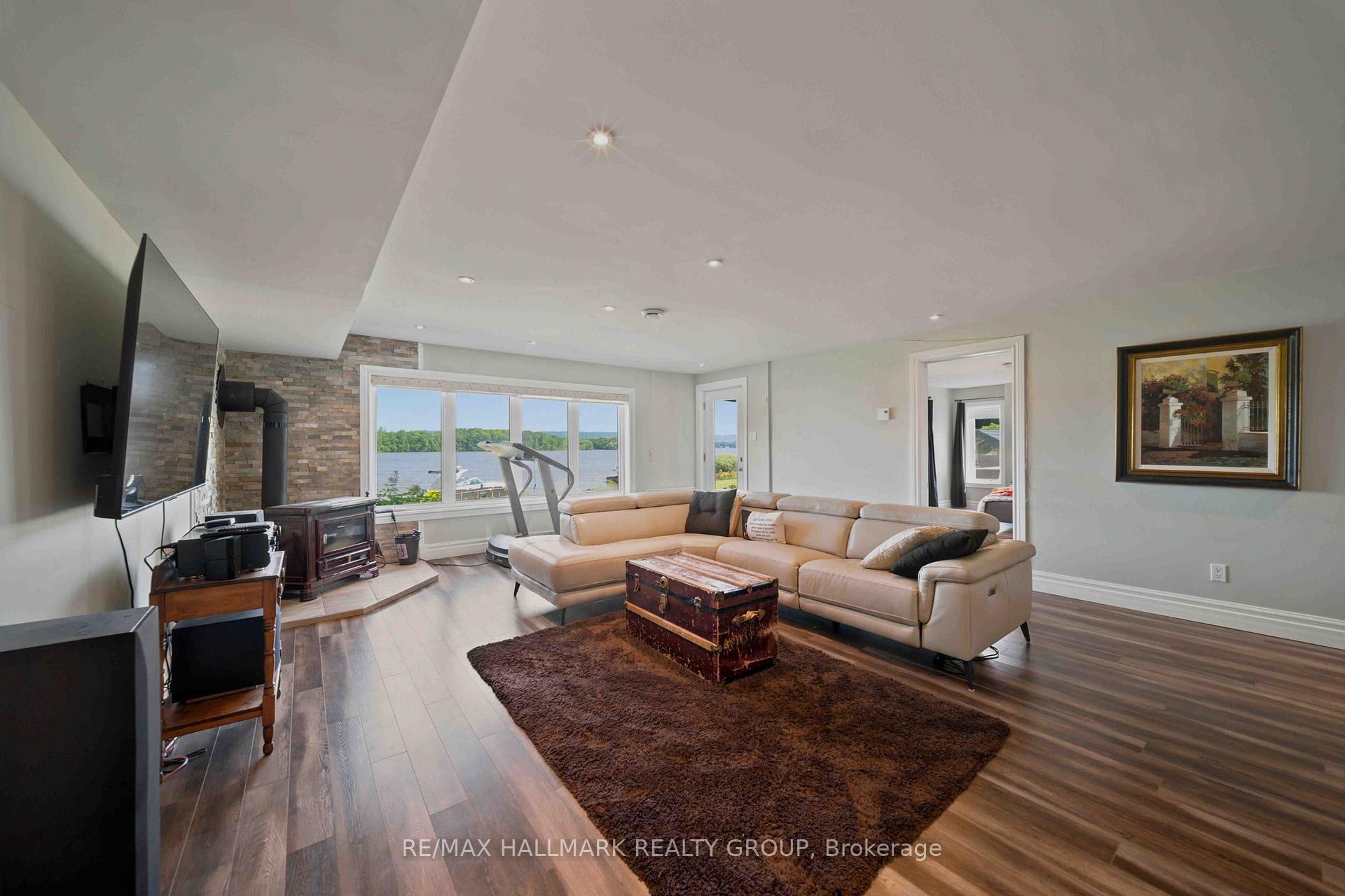 Photo 28 of 3020 Bay Road, Champlain, Champlain Twp — HOMEH