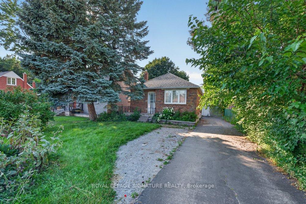 Photo 2 of Unit Main, 20 Bayard Avenue, Scarborough, Wexford-Maryvale — HOMEH