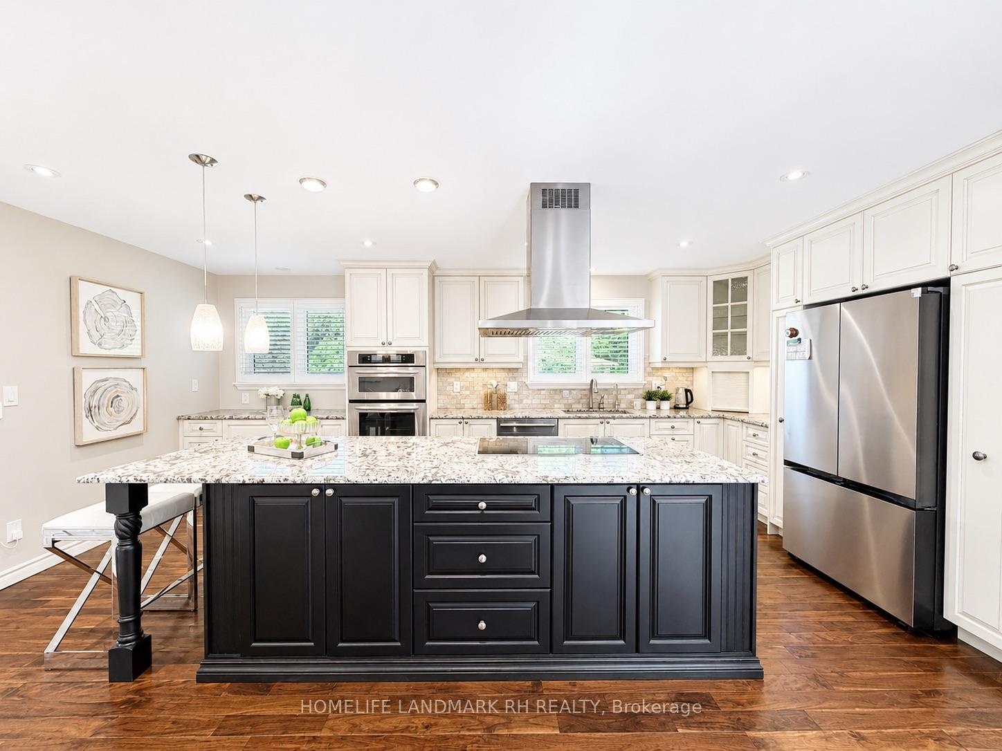 Photo 10 of 35 Royal Orchard Boulevard, Markham, Royal Orchard — HOMEH