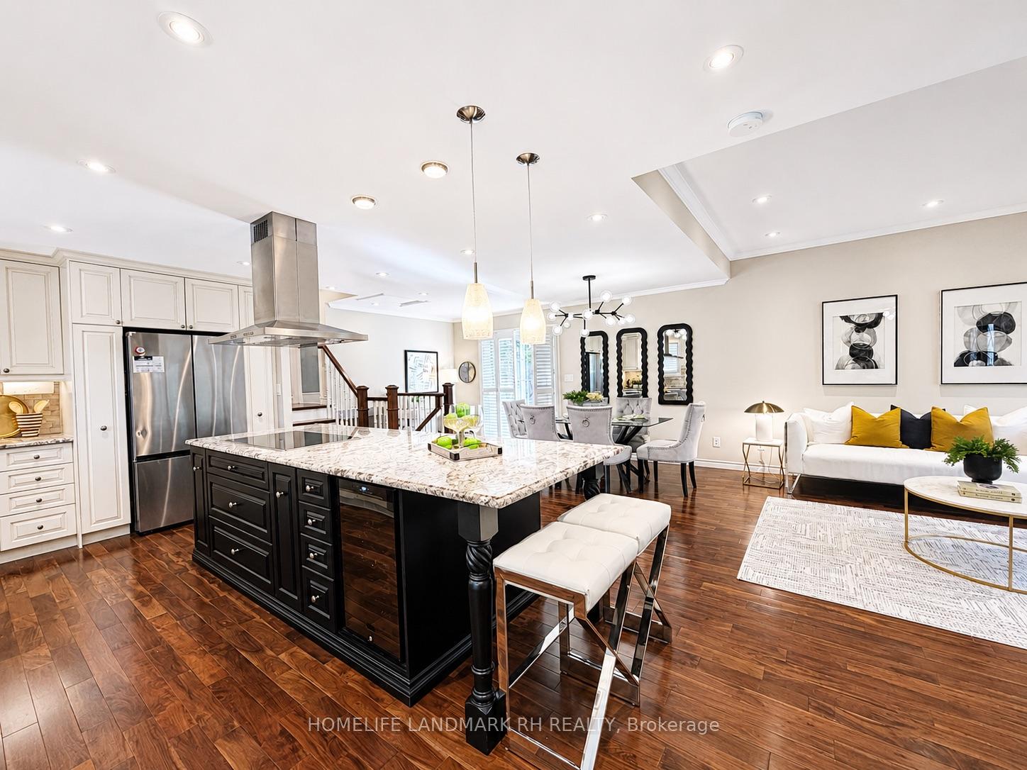 Photo 12 of 35 Royal Orchard Boulevard, Markham, Royal Orchard — HOMEH