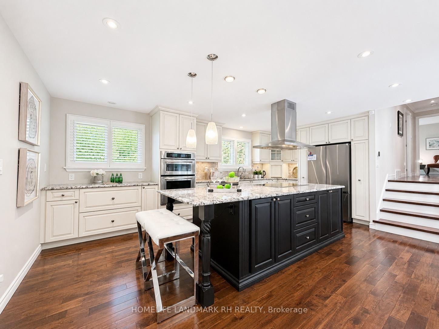 Photo 18 of 35 Royal Orchard Boulevard, Markham, Royal Orchard — HOMEH