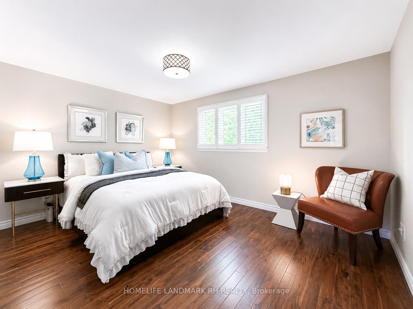 Photo 23 of 35 Royal Orchard Boulevard, Markham, Royal Orchard — HOMEH