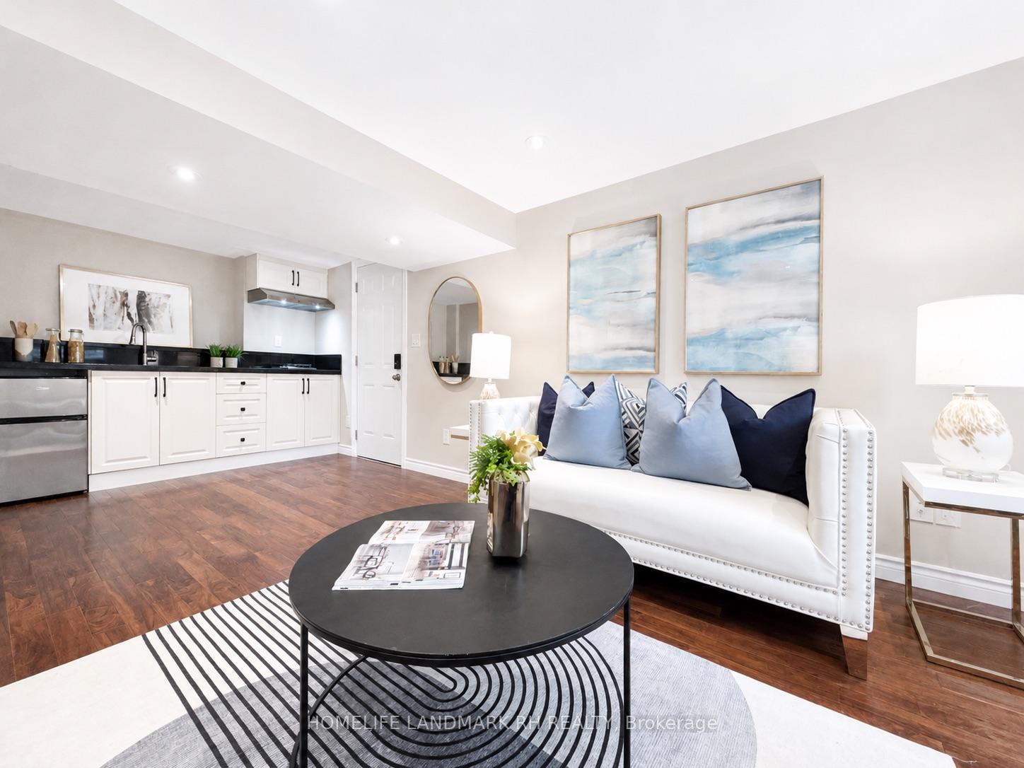 Photo 27 of 35 Royal Orchard Boulevard, Markham, Royal Orchard — HOMEH