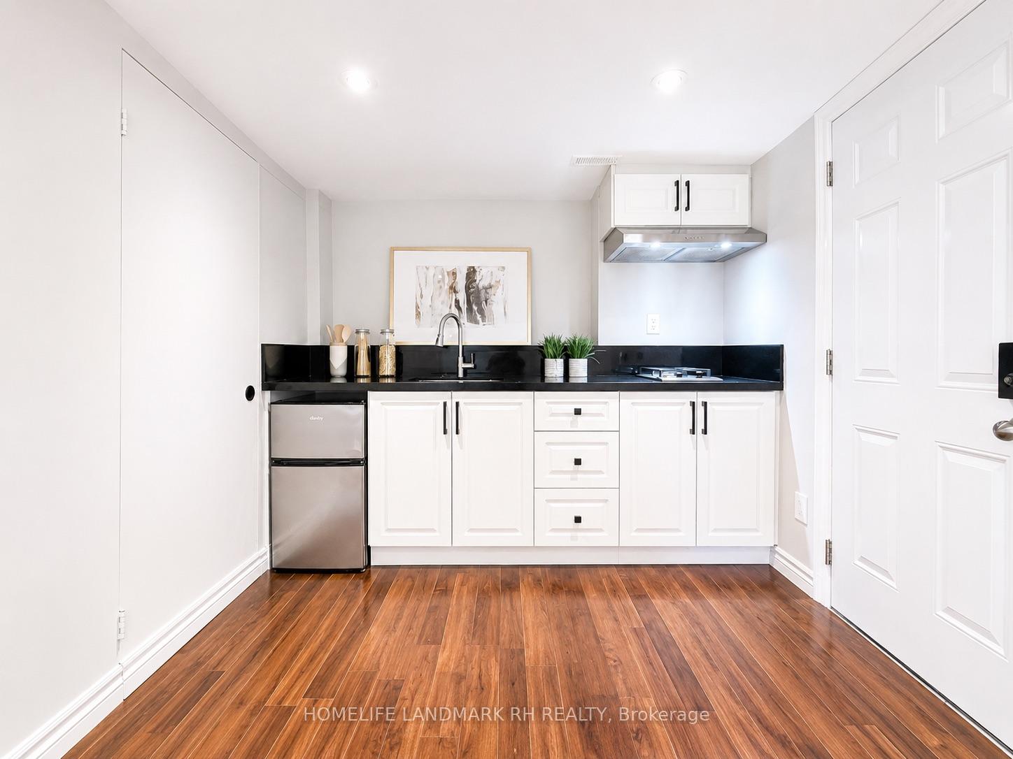 Photo 29 of 35 Royal Orchard Boulevard, Markham, Royal Orchard — HOMEH