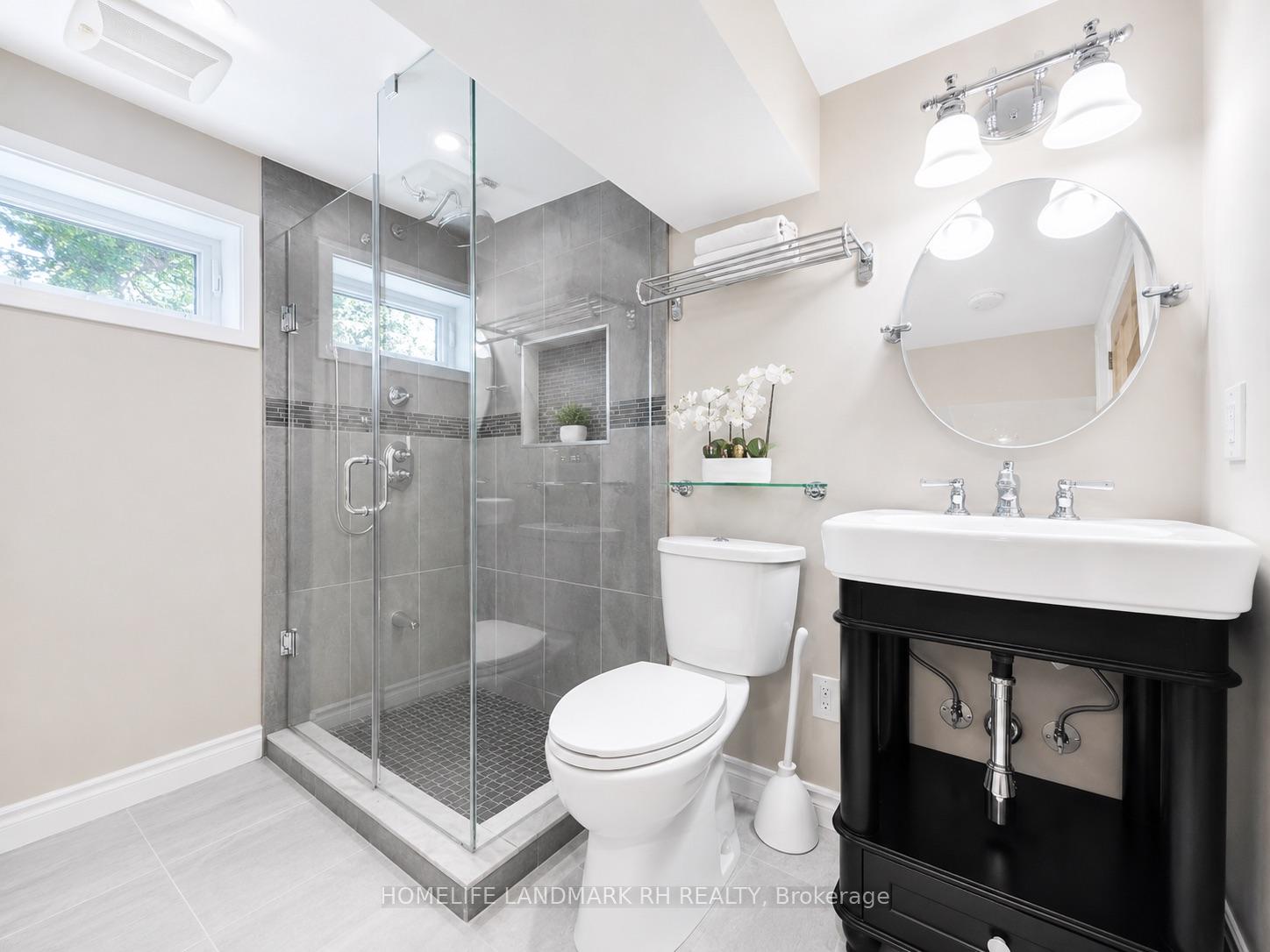 Photo 32 of 35 Royal Orchard Boulevard, Markham, Royal Orchard — HOMEH