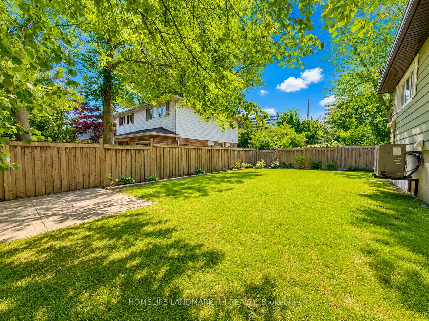 Photo 36 of 35 Royal Orchard Boulevard, Markham, Royal Orchard — HOMEH