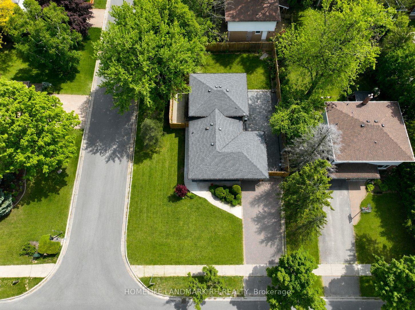Photo 40 of 35 Royal Orchard Boulevard, Markham, Royal Orchard — HOMEH