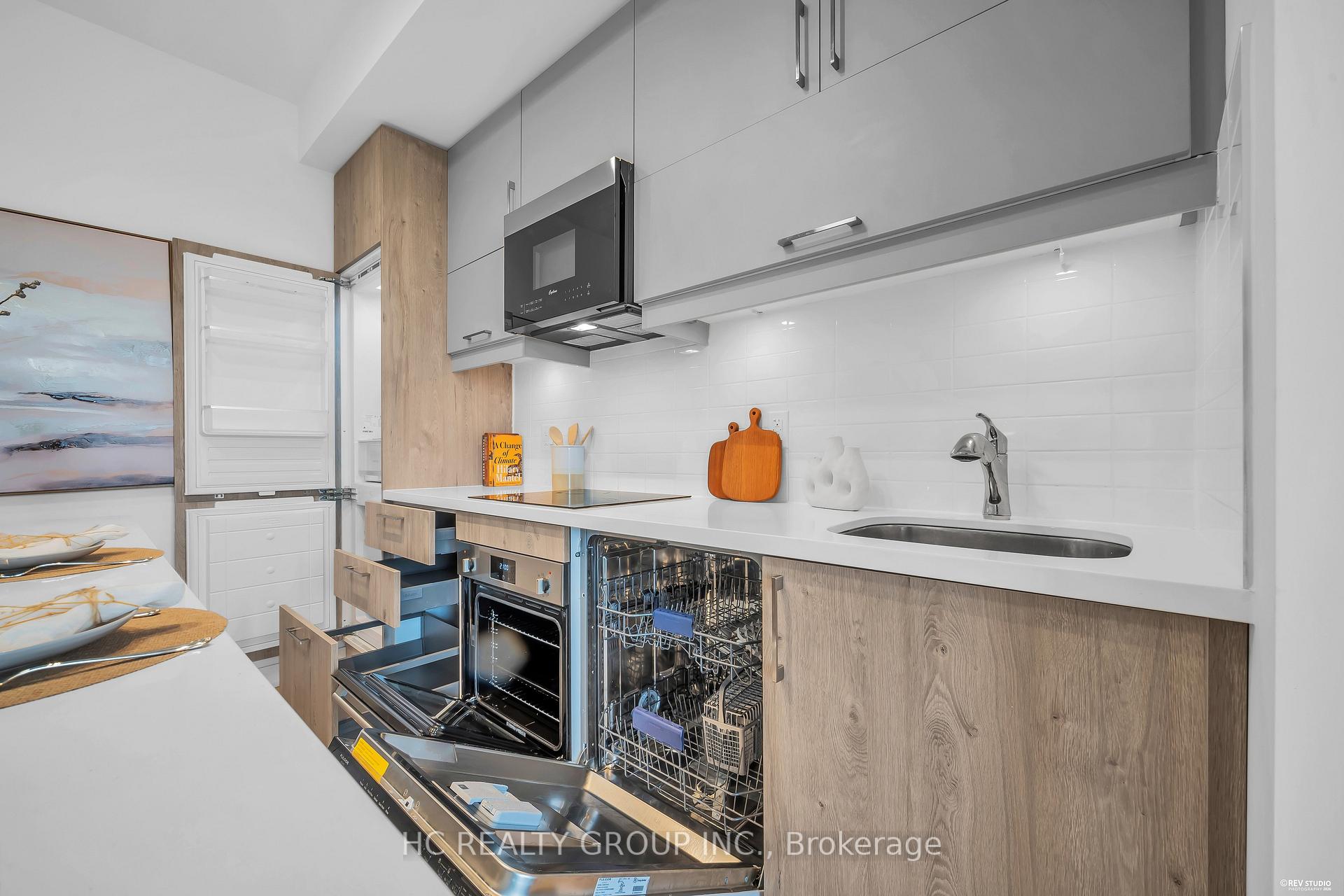 Photo 20 of Unit 707, 292 Verdale Crossing, Markham, Unionville — HOMEH