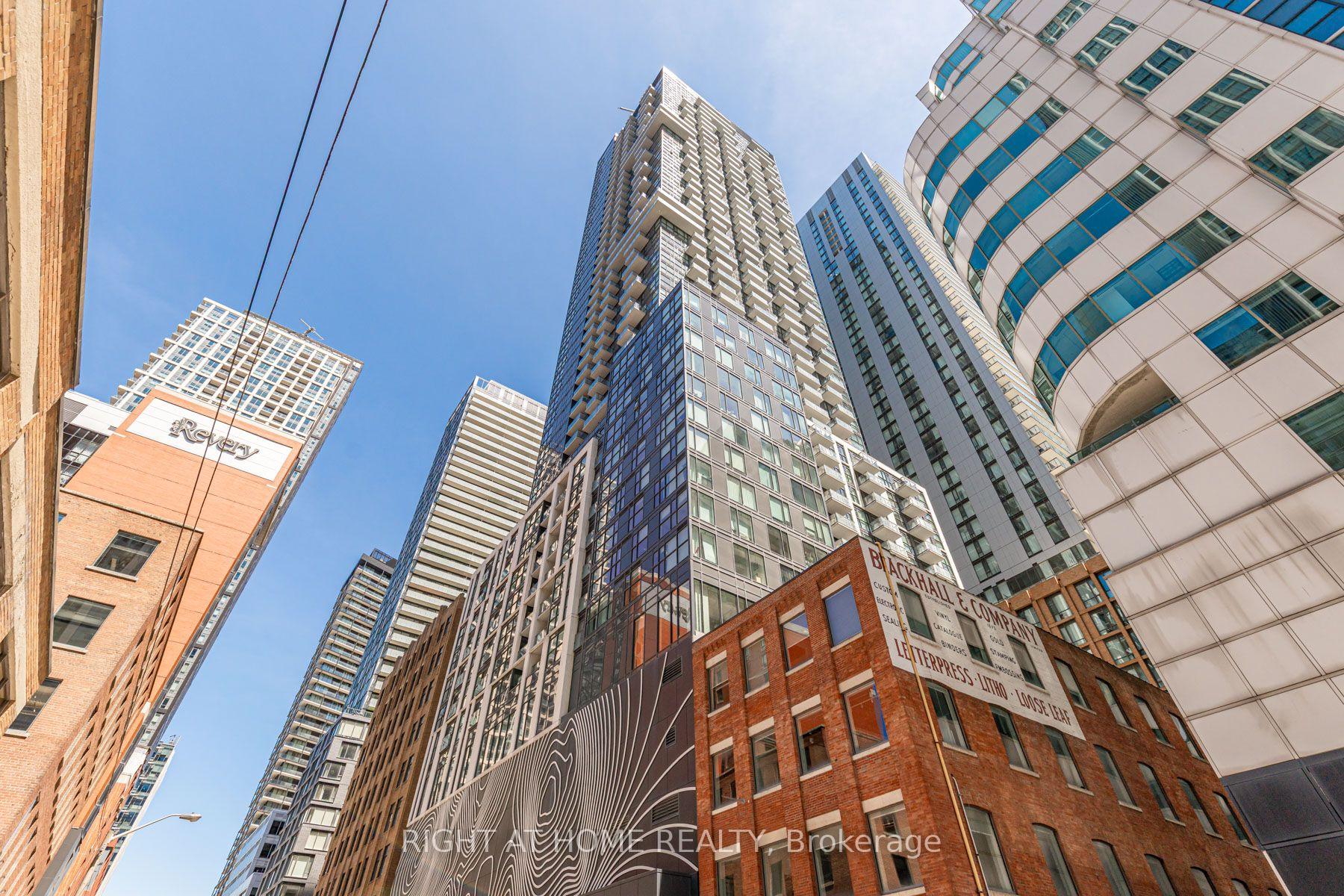 Photo 2 of Unit Ph209, 87 Peter Street, Toronto, Waterfront Communities — HOMEH