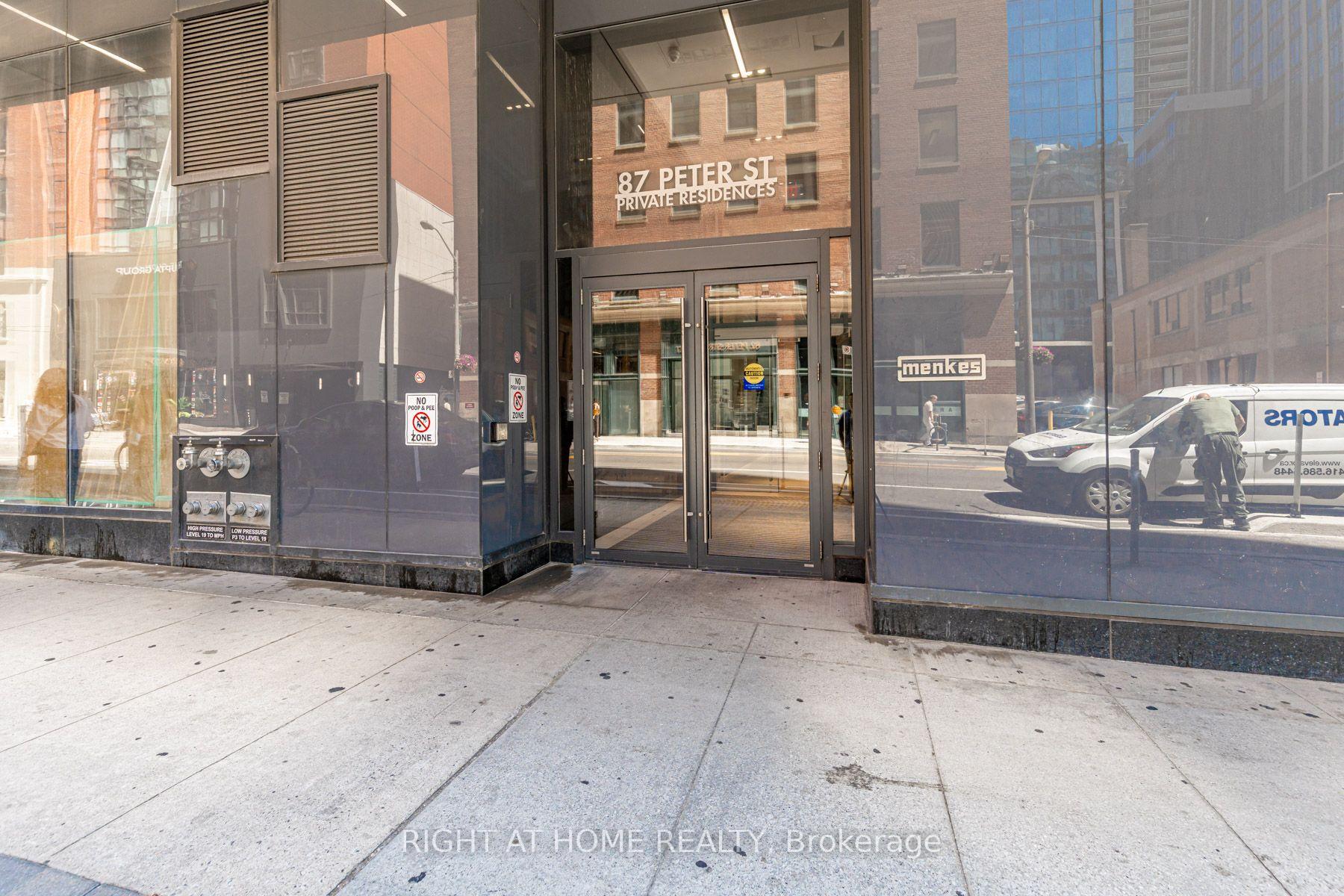 Photo 3 of Unit Ph209, 87 Peter Street, Toronto, Waterfront Communities — HOMEH