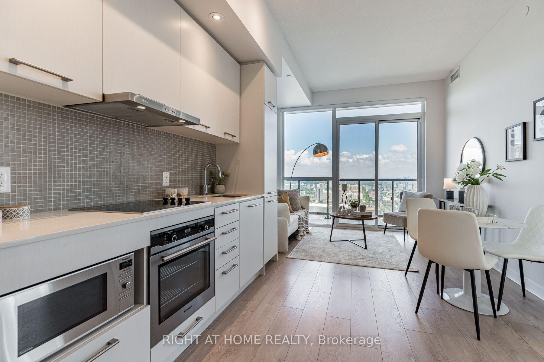 Photo 6 of Unit Ph209, 87 Peter Street, Toronto, Waterfront Communities — HOMEH