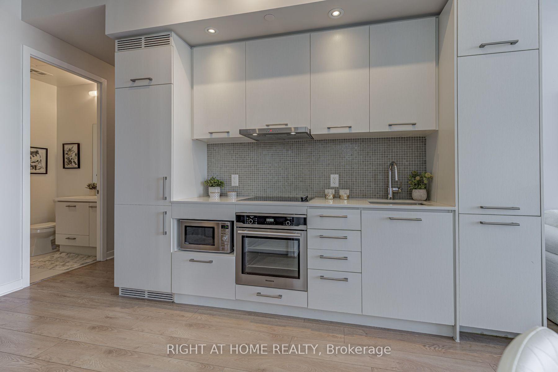 Photo 14 of Unit Ph209, 87 Peter Street, Toronto, Waterfront Communities — HOMEH