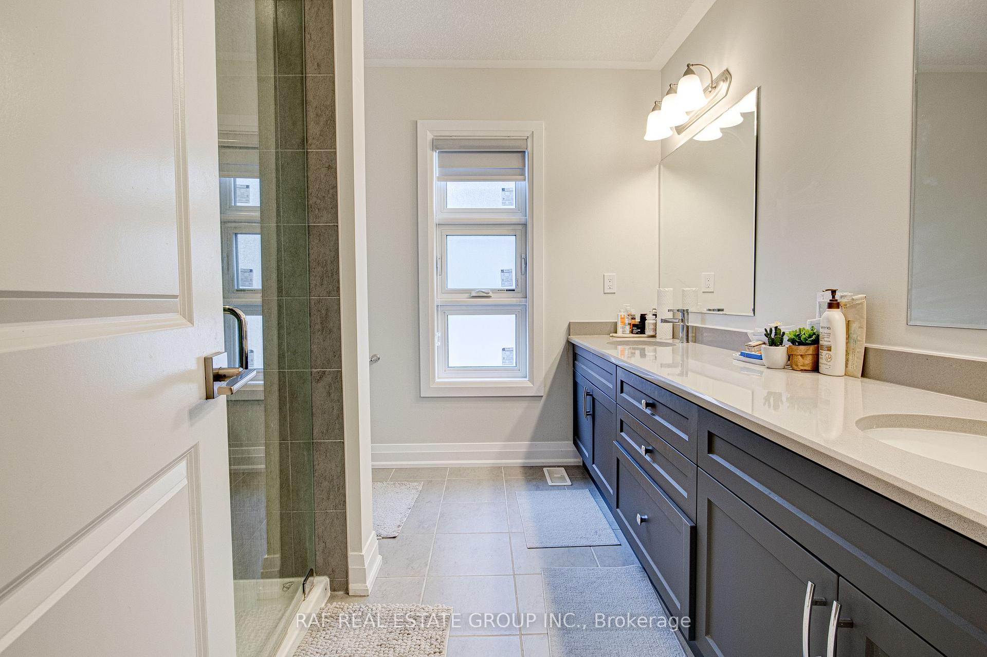 Photo 31 of 127 Ian Ormston Drive, Kitchener, Doon South — HOMEH