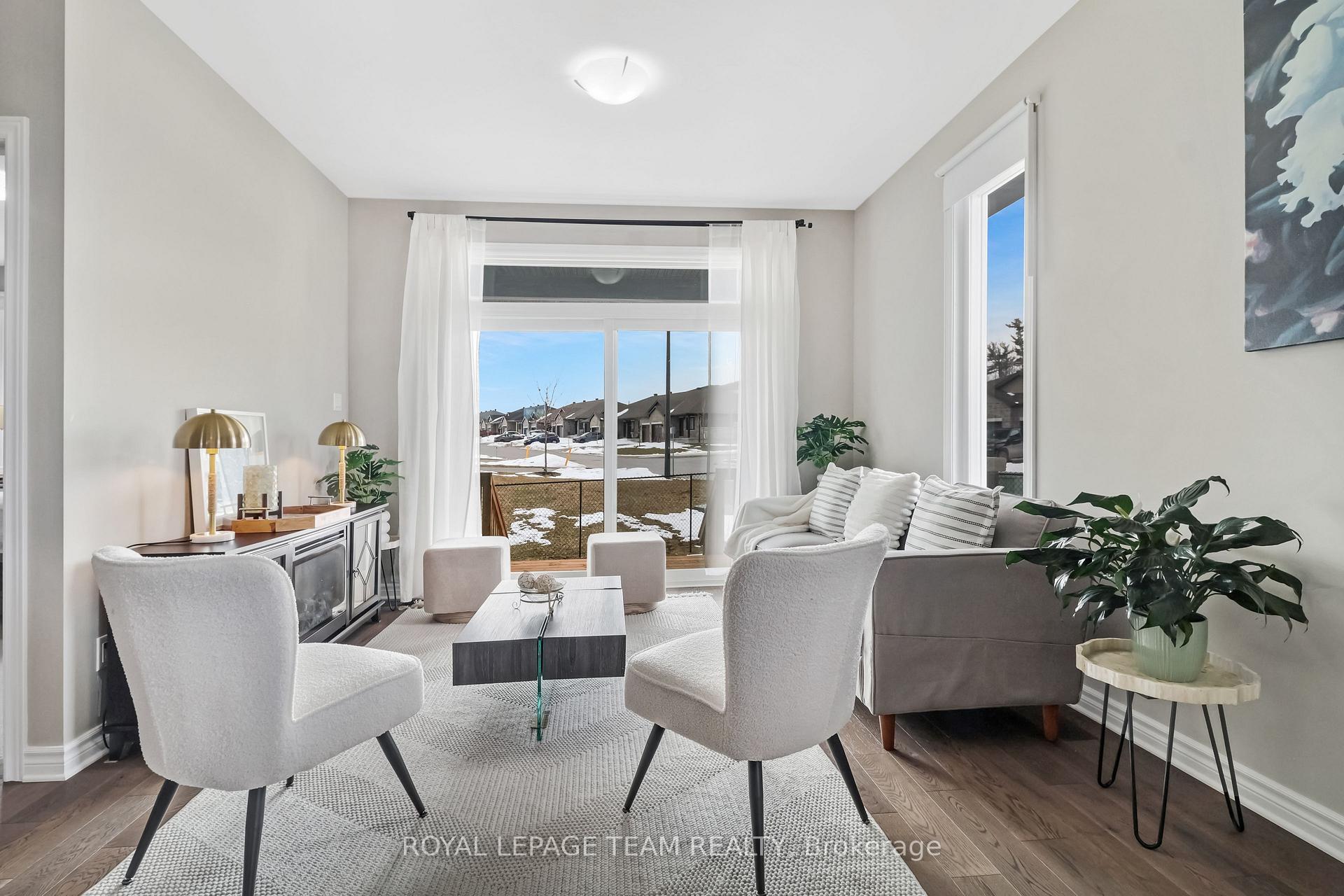 Photo 16 of 20 Seabert Drive, Arnprior, Arnprior — HOMEH