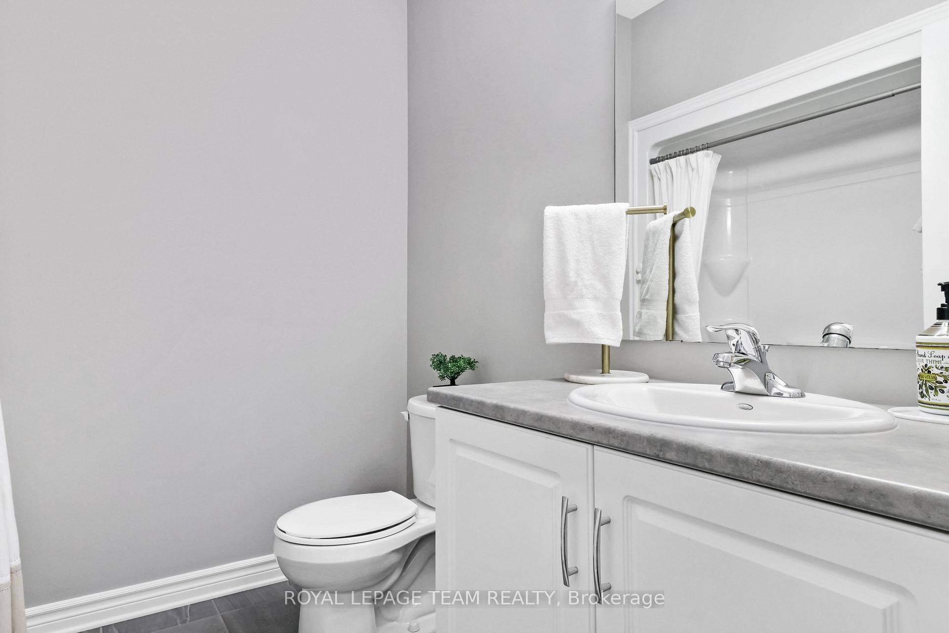 Photo 26 of 20 Seabert Drive, Arnprior, Arnprior — HOMEH