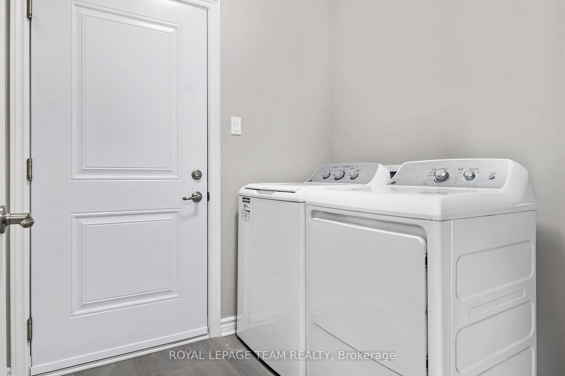 Photo 29 of 20 Seabert Drive, Arnprior, Arnprior — HOMEH