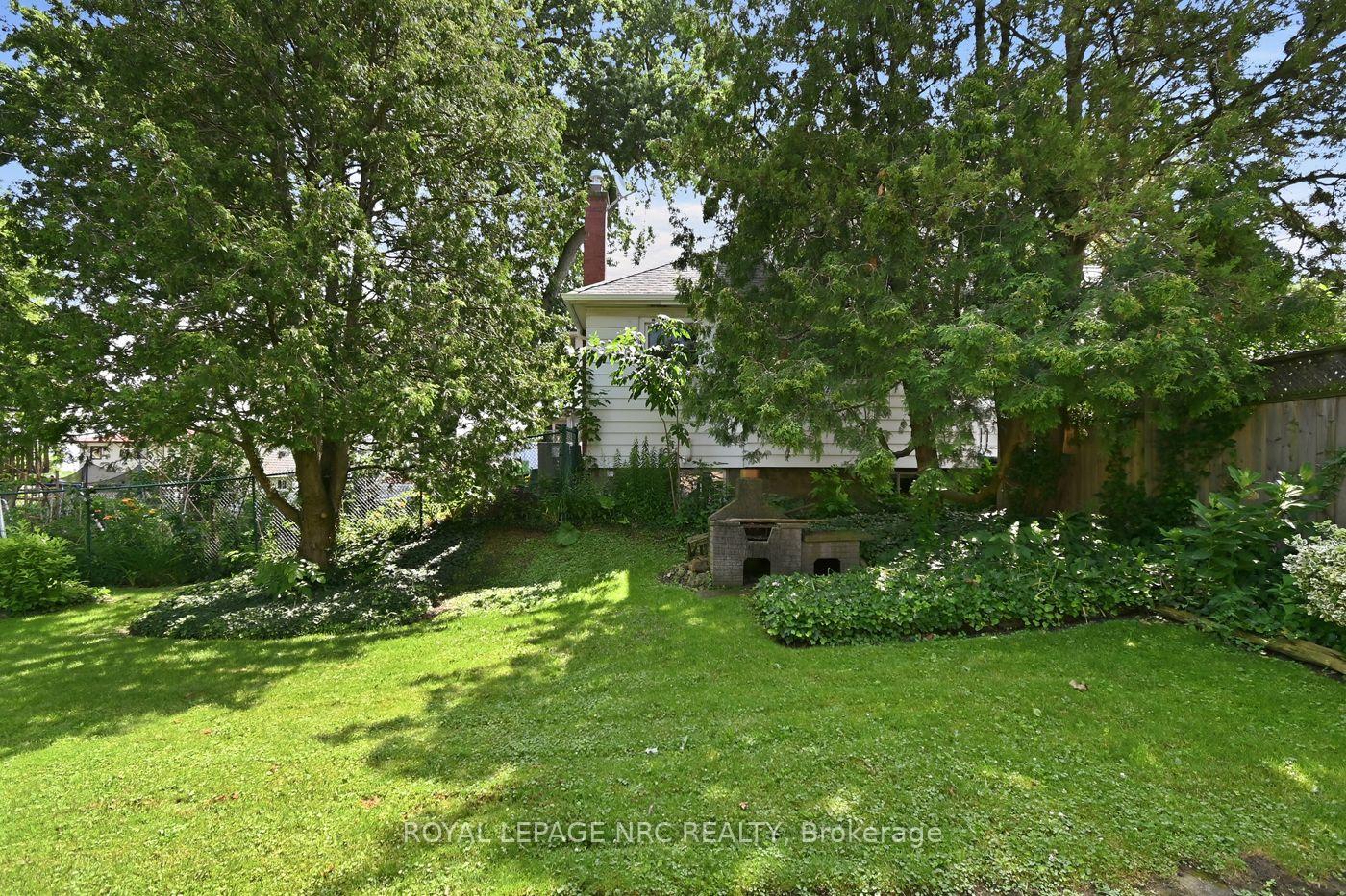 Photo 36 of 18 Chapel Street N, Thorold, Thorold Downtown — HOMEH