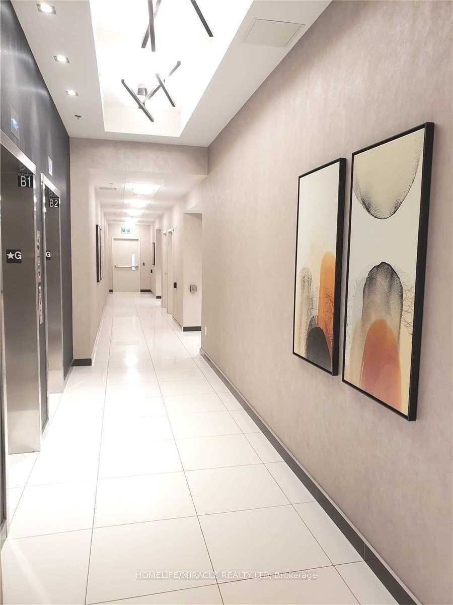 Photo 2 of Unit 510, 99 Eagle Rock Way, Vaughan, Rural Vaughan — HOMEH