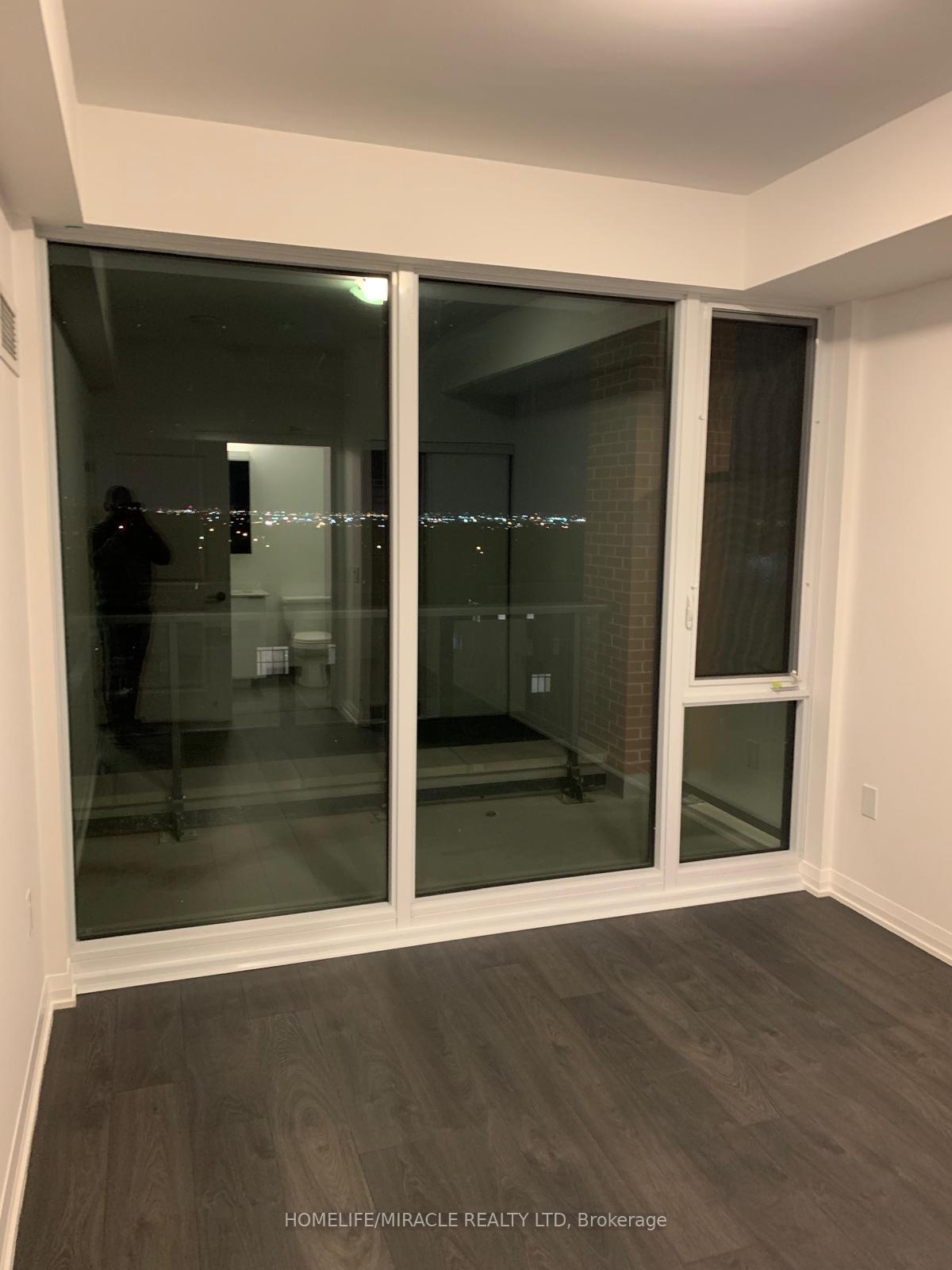 Photo 8 of Unit 510, 99 Eagle Rock Way, Vaughan, Rural Vaughan — HOMEH