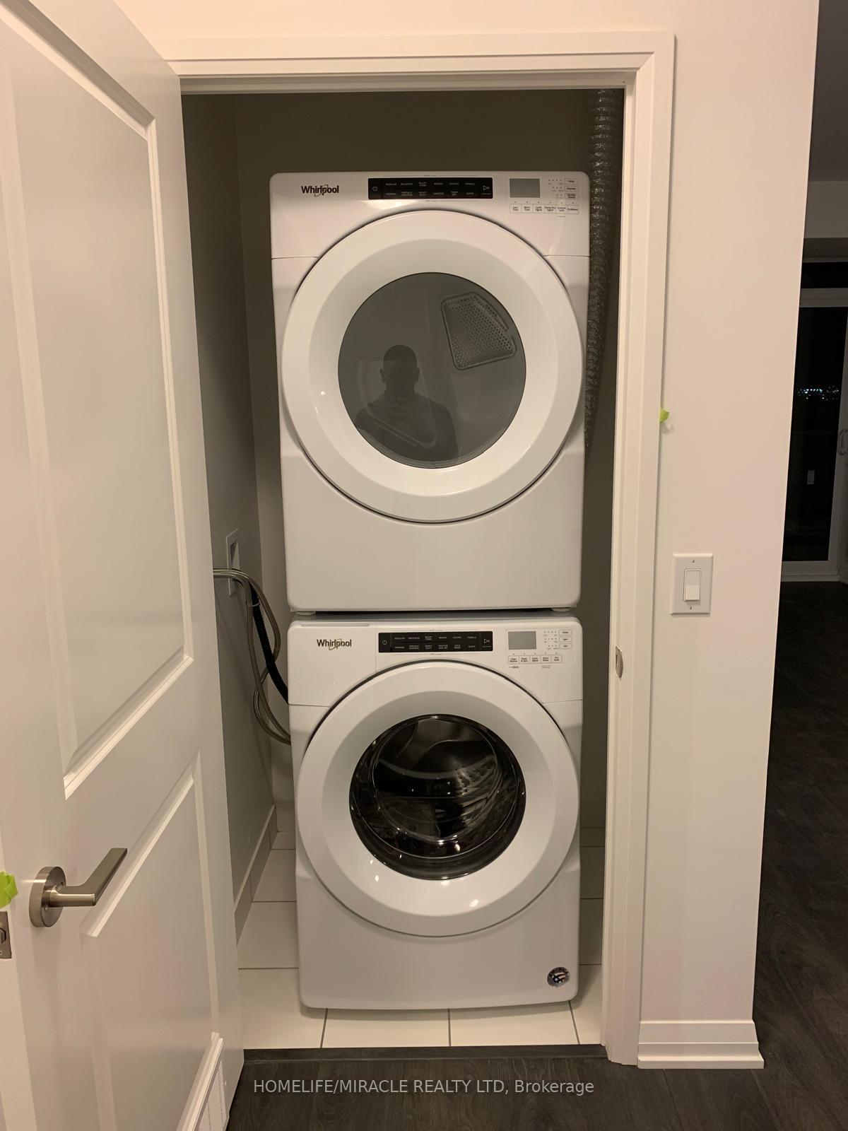 Photo 9 of Unit 510, 99 Eagle Rock Way, Vaughan, Rural Vaughan — HOMEH