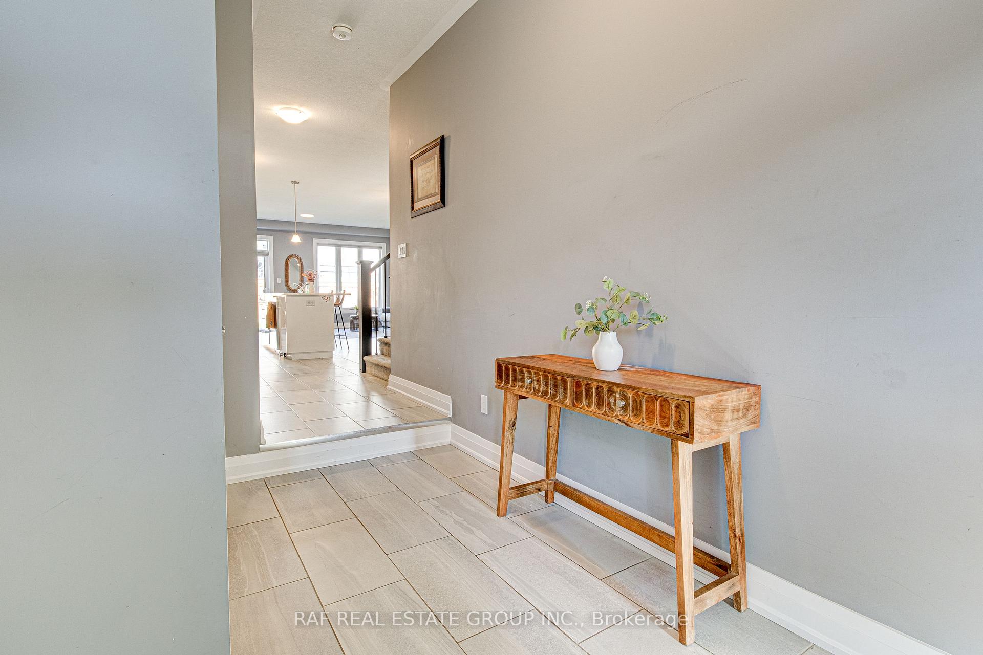 Photo 6 of 127 Ian Ormston Drive, Kitchener, Doon South — HOMEH