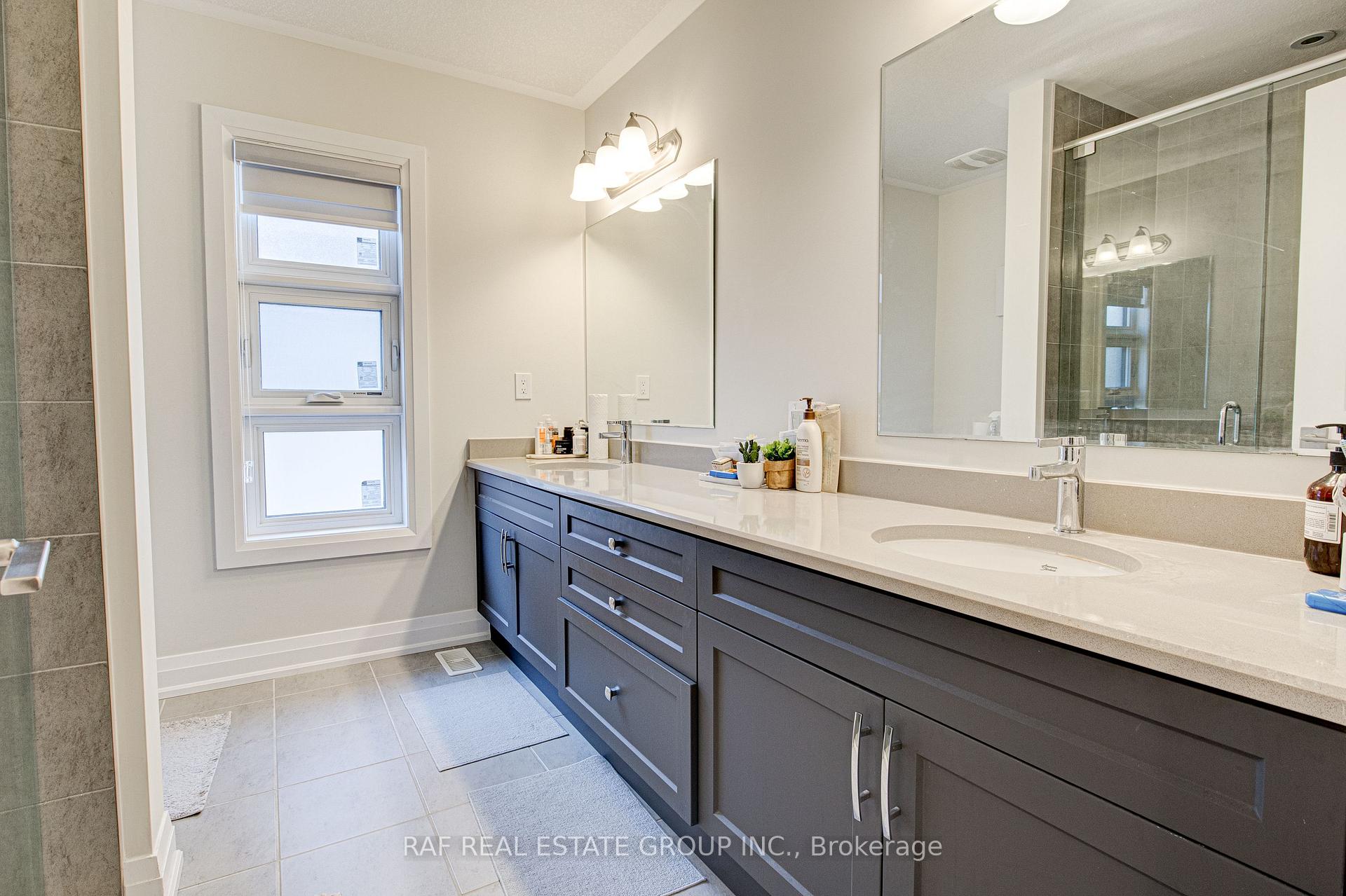 Photo 30 of 127 Ian Ormston Drive, Kitchener, Doon South — HOMEH