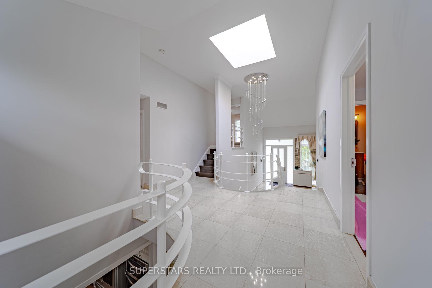 Photo 25 of 23 Montgomery Court, Markham, Buttonville — HOMEH