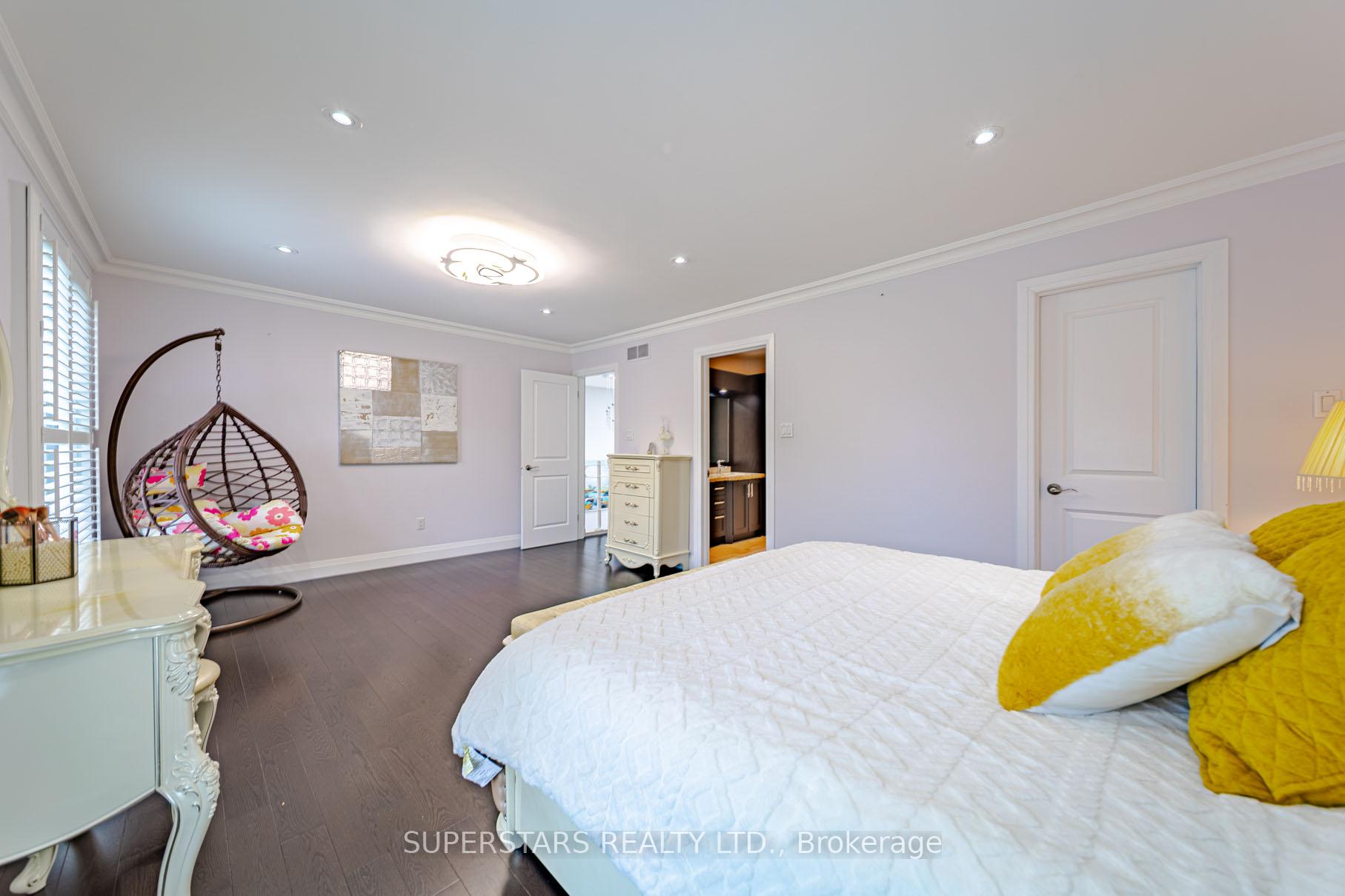 Photo 29 of 23 Montgomery Court, Markham, Buttonville — HOMEH