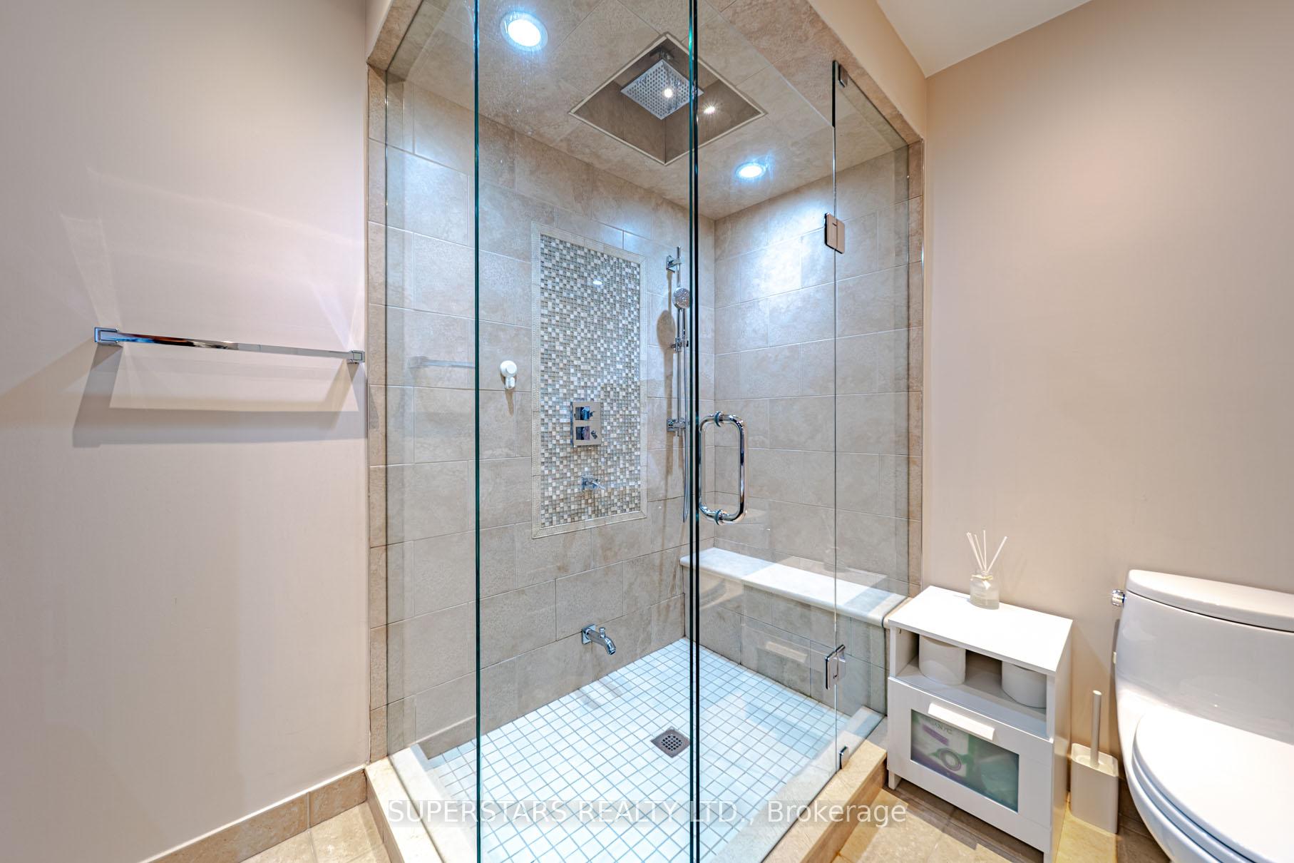 Photo 31 of 23 Montgomery Court, Markham, Buttonville — HOMEH
