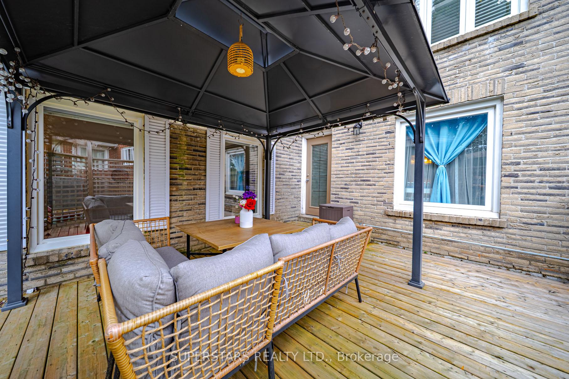 Photo 42 of 23 Montgomery Court, Markham, Buttonville — HOMEH
